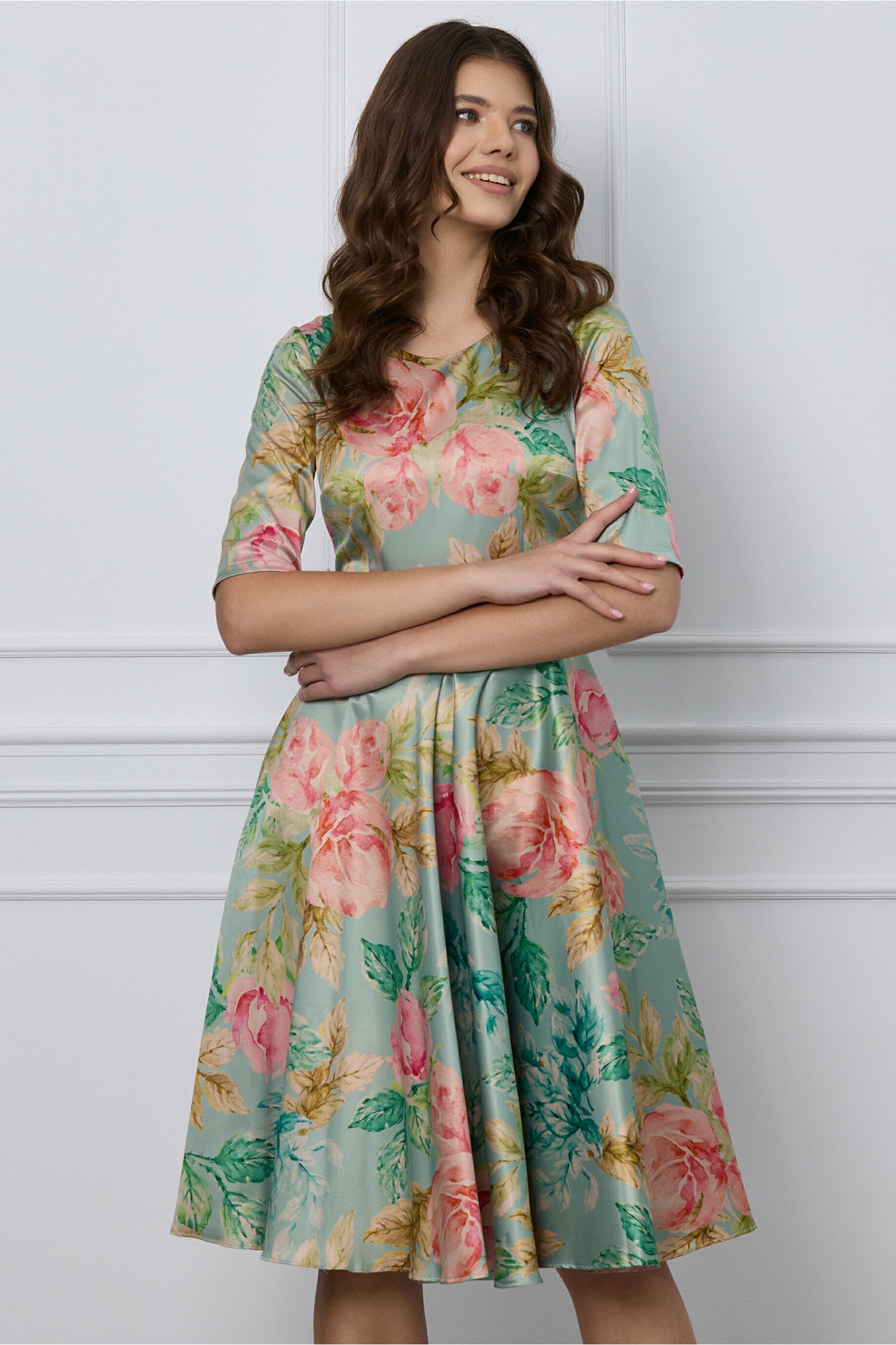 rochie-mara-verde-mint-cu-imprimeuri-roz-1266097-1026196-4