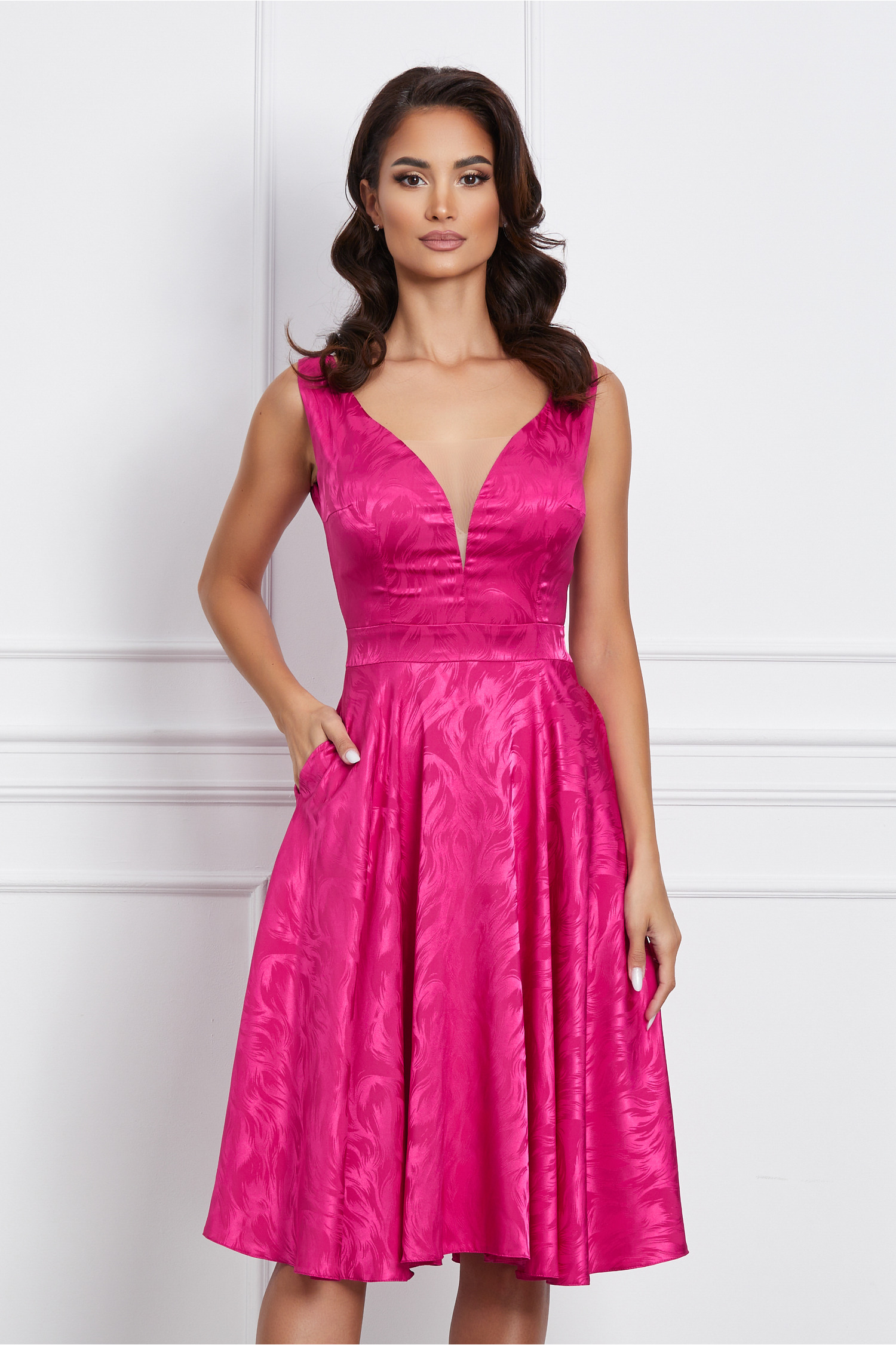 rochie-moze-fucsia-fara-maneci-cu-imprimeu-discret-1205024-973808-4