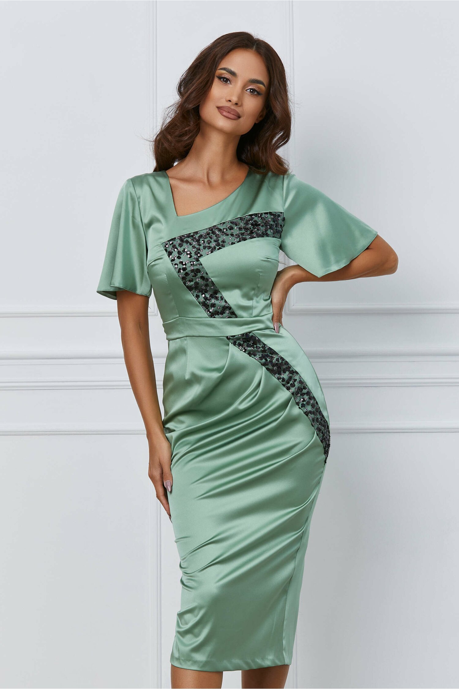 rochie-moze-verde-fistic-cu-paiete-negre-1071819-863889-4