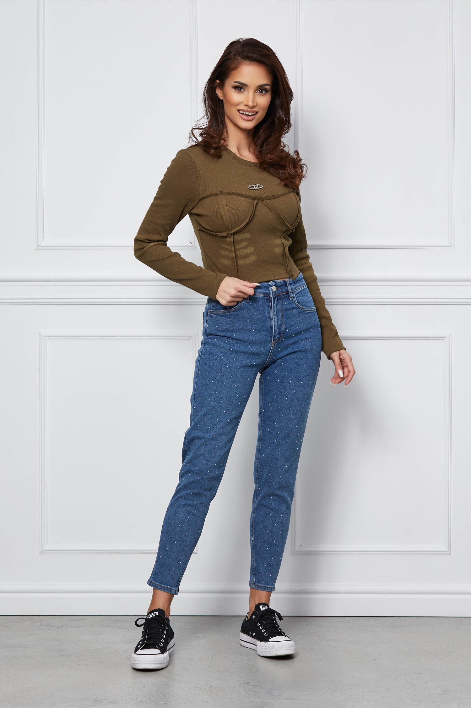 blugi-dara-albastri-cu-strasuri-1257856-1020247-4
