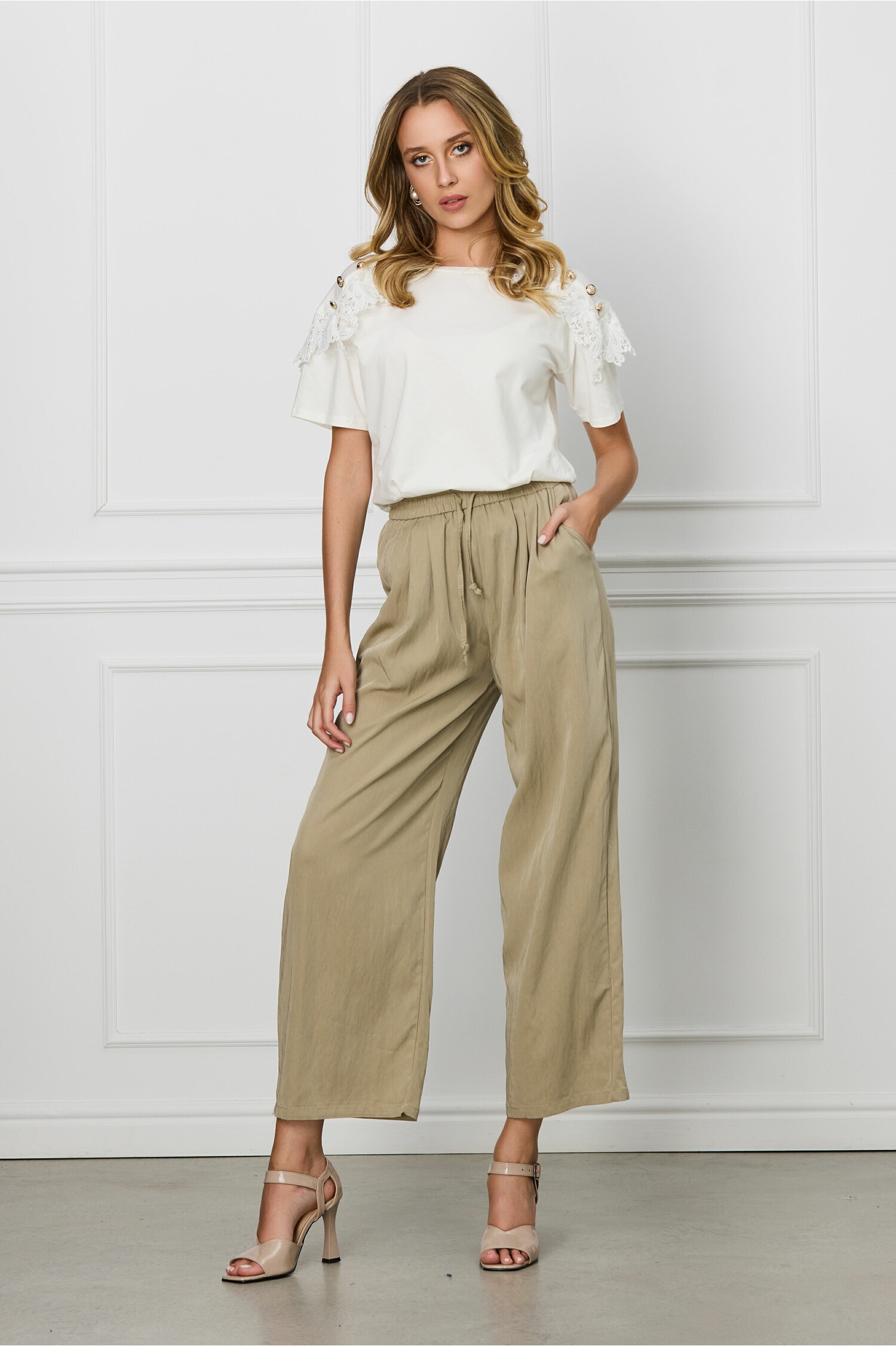 pantaloni-dani-kaki-lejeri-cu-buzunare-1304018-1057361-4