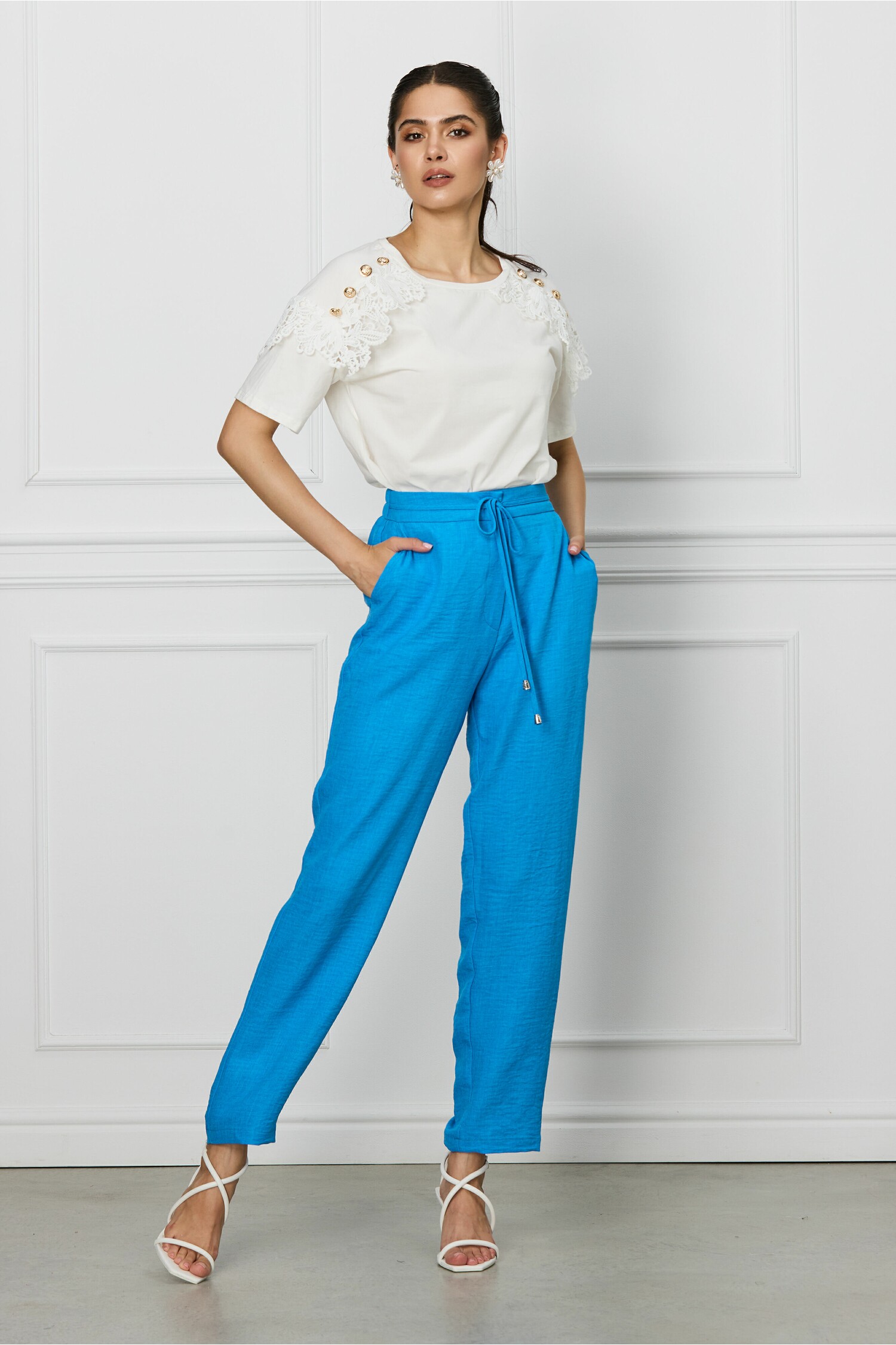 pantaloni-ladonna-albastri-lejeri-cu-snur-in-talie-1302362-1057934-4