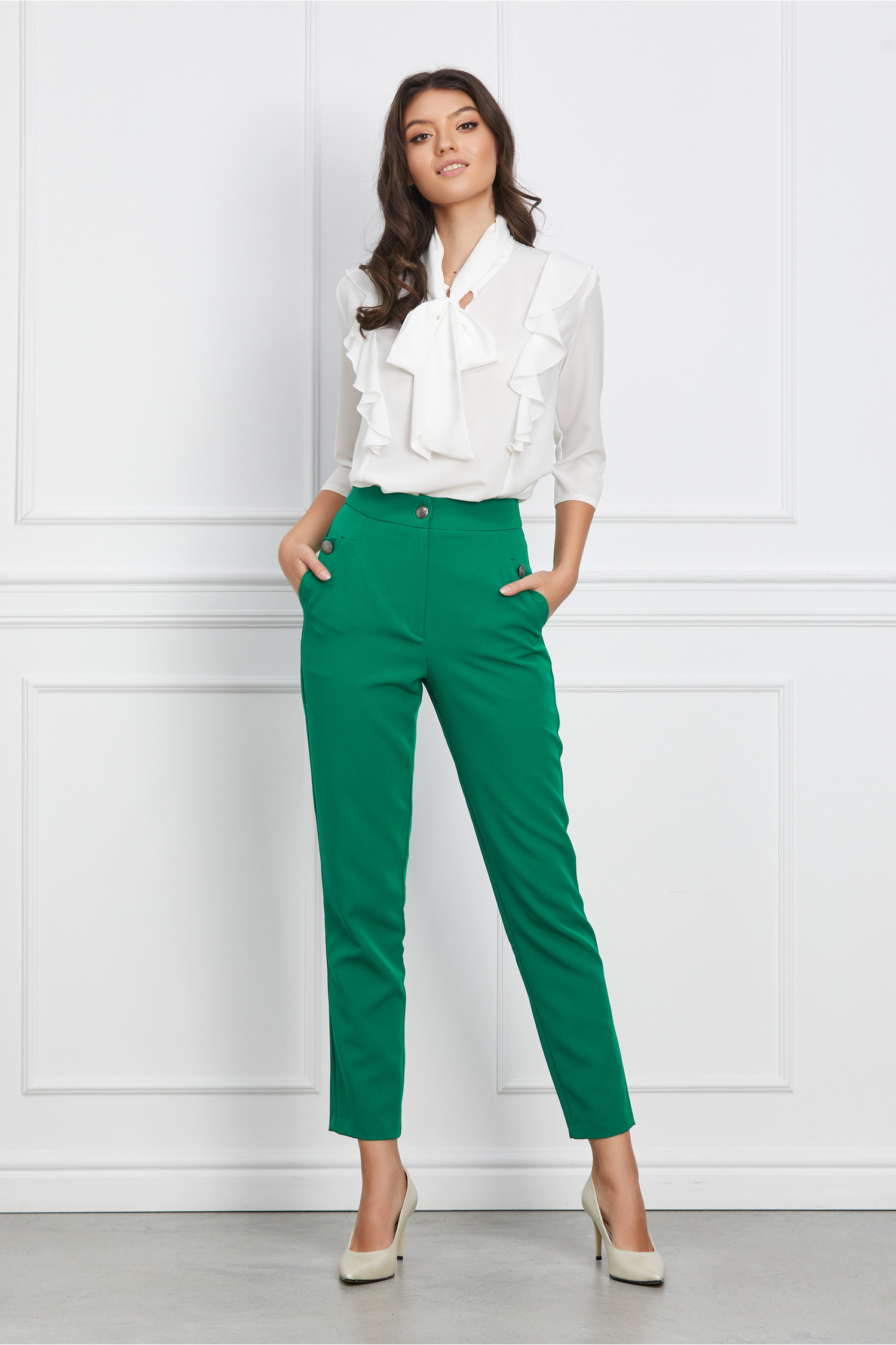 pantaloni-moze-verzi-cu-nasturi-decorativi-1215201-981333-4