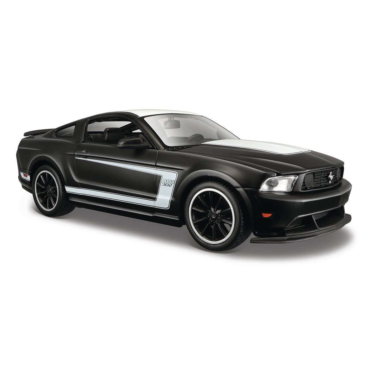 31269_masinuta_maisto_ford_mustang_boss_302_matte_black_124_5__1