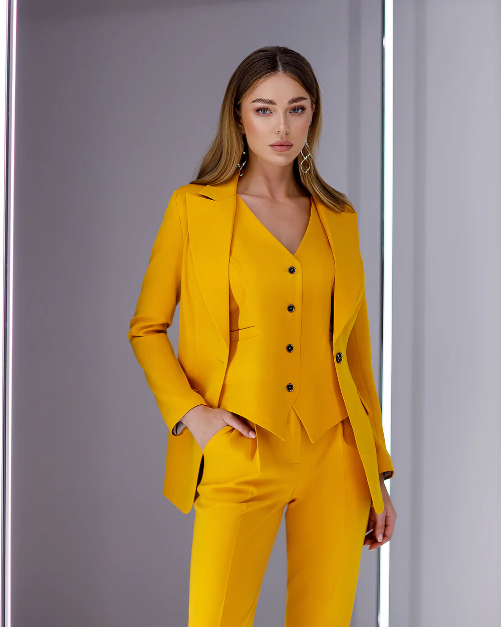AMELIA-62