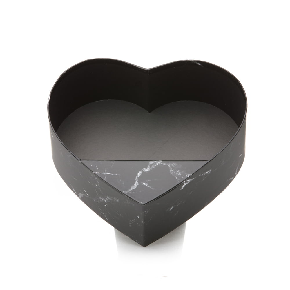 Cutie-inima-deschisa-cu-suport-negru-marmura-2-craftup.ro_