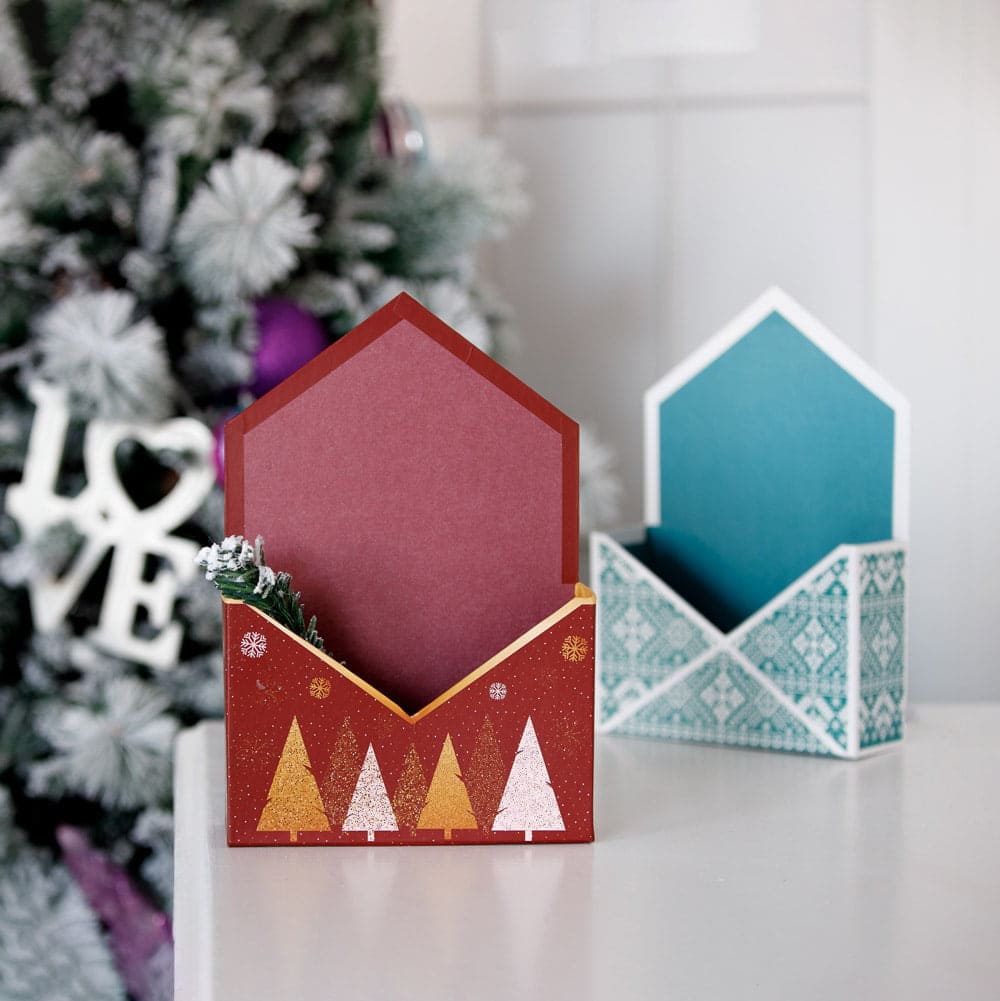 Cutie-tip-plic-de-Craciun-mix-1-craftup.ro_