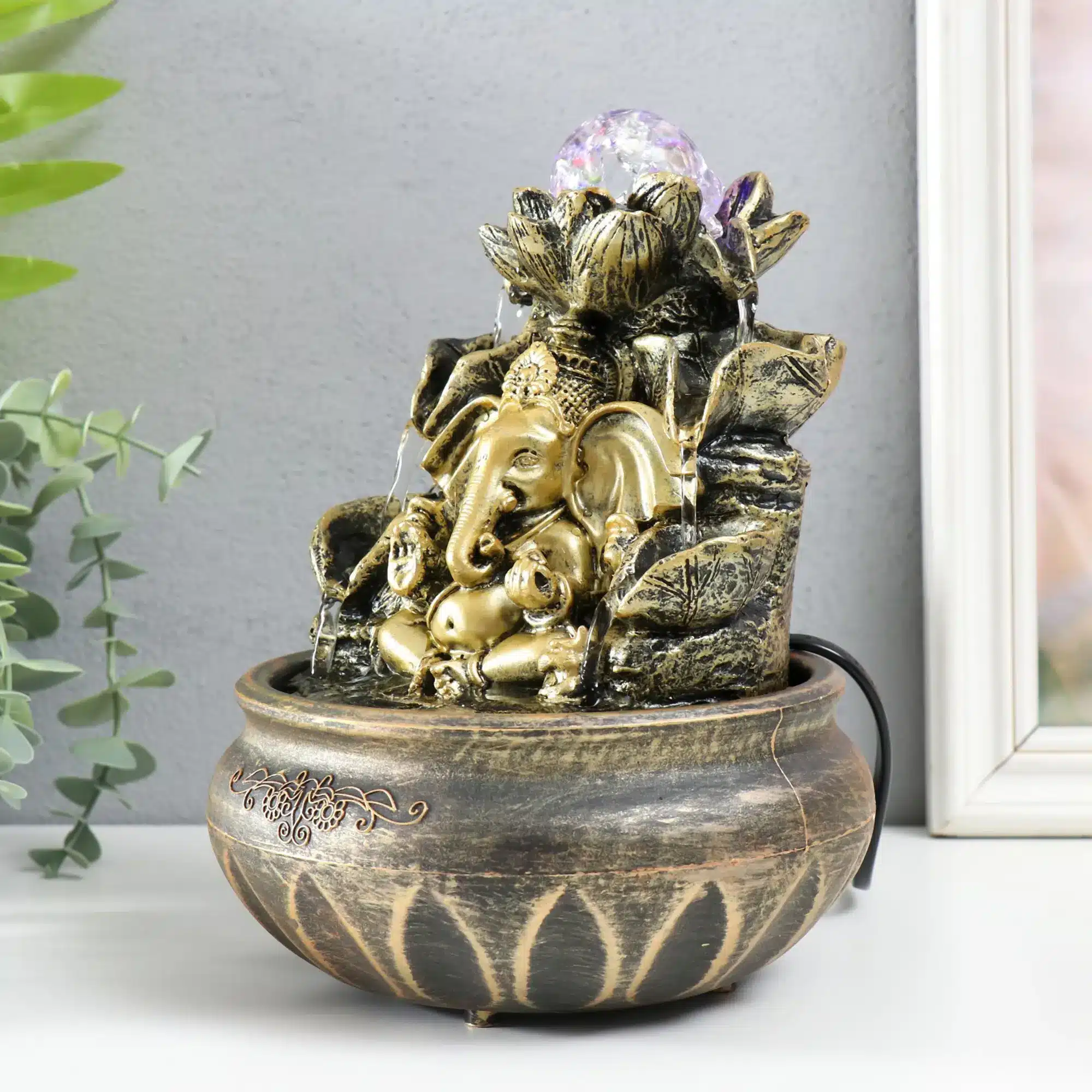 Fantana-de-apa-Feng-Shui-in-trepte-cu-lumina-led-si-Ganesh-de-protectie-2