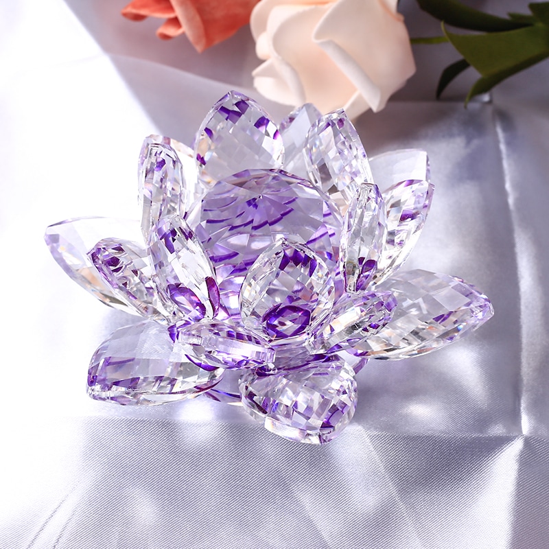 Floare-de-lotus-mov-din-cristal-remediu-Feng-Shui-pentru-protectie-energizare-si-purificare-1