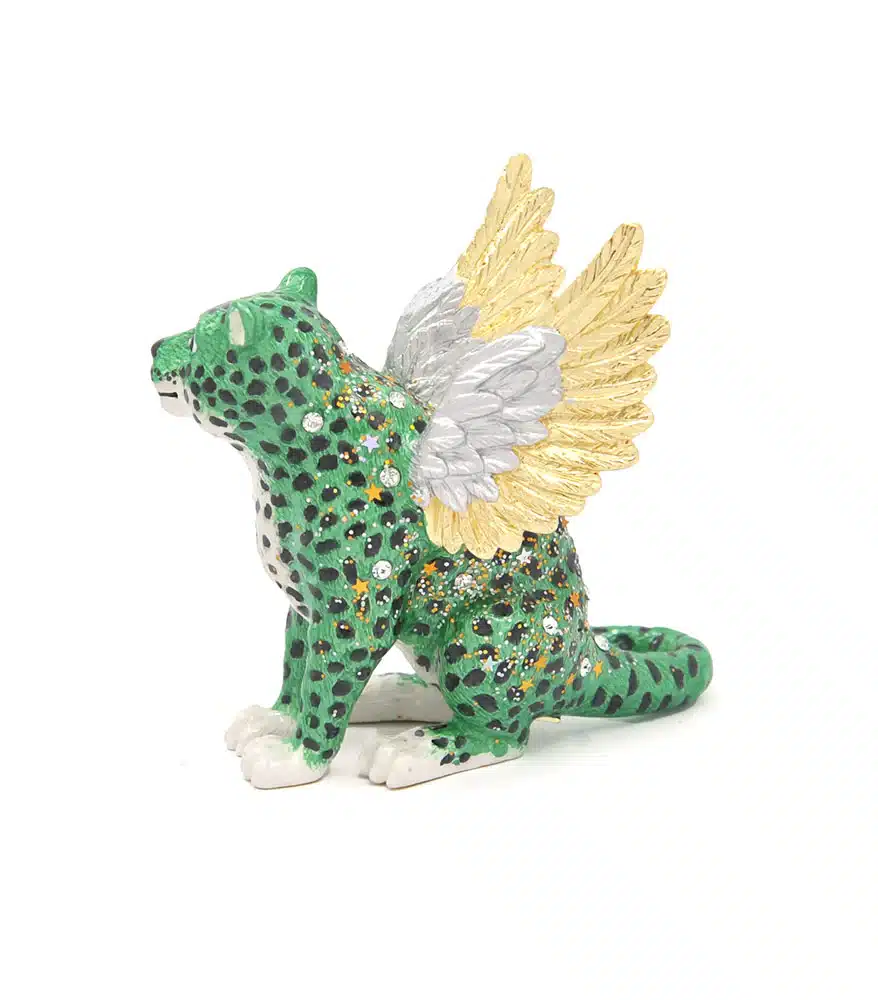 Statueta-cu-Leopardul-celest