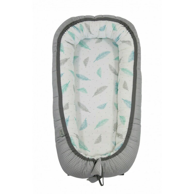 babynest-tiny-star-grey-plumes-cuib-pentru-bebelusi-ajustabil-portabil-reductor-patut-2146118-4
