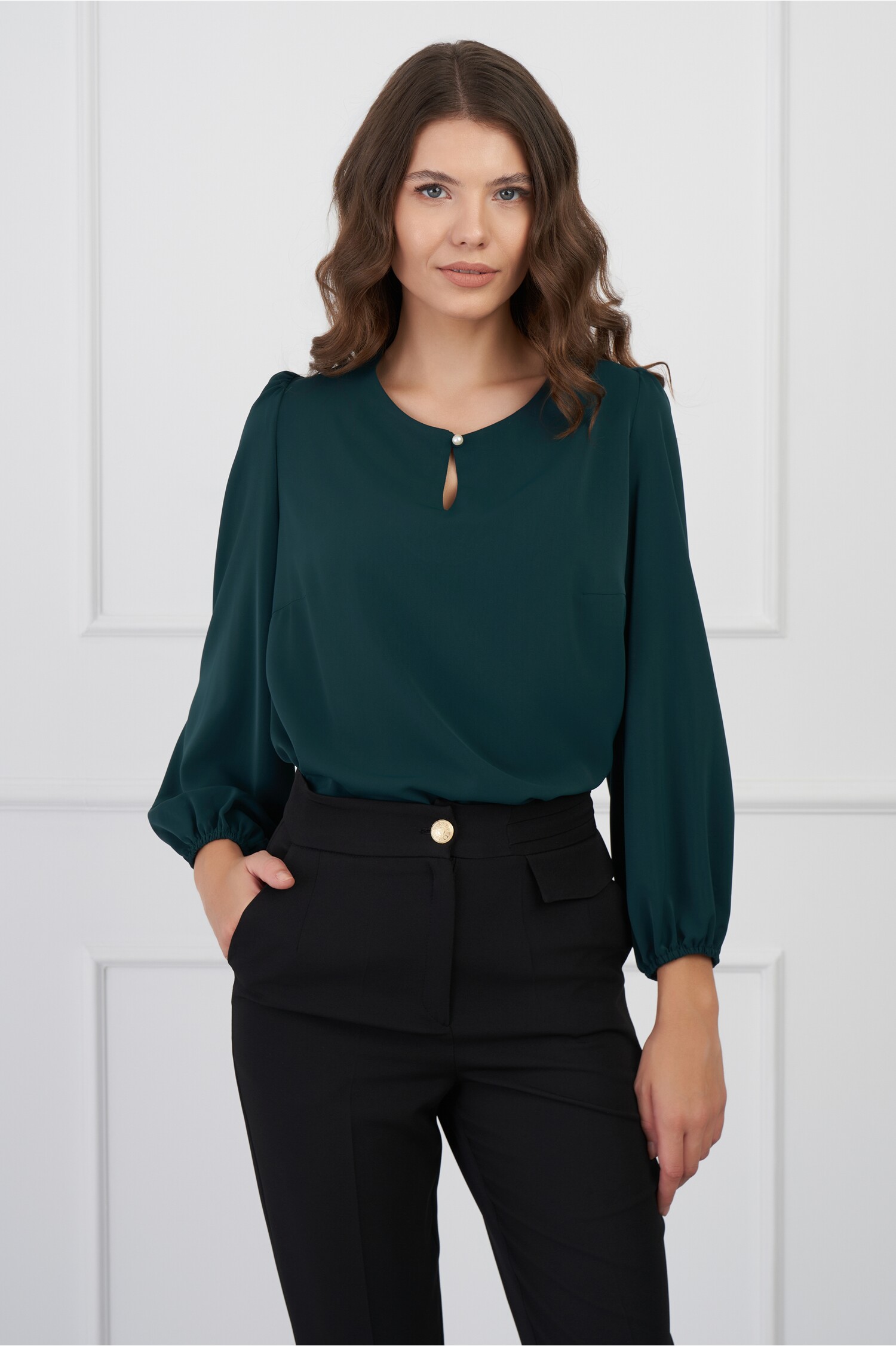 bluza-dy-fashion-verde-inchis-si-nasture-la-decolteu-1320710-1068863-4