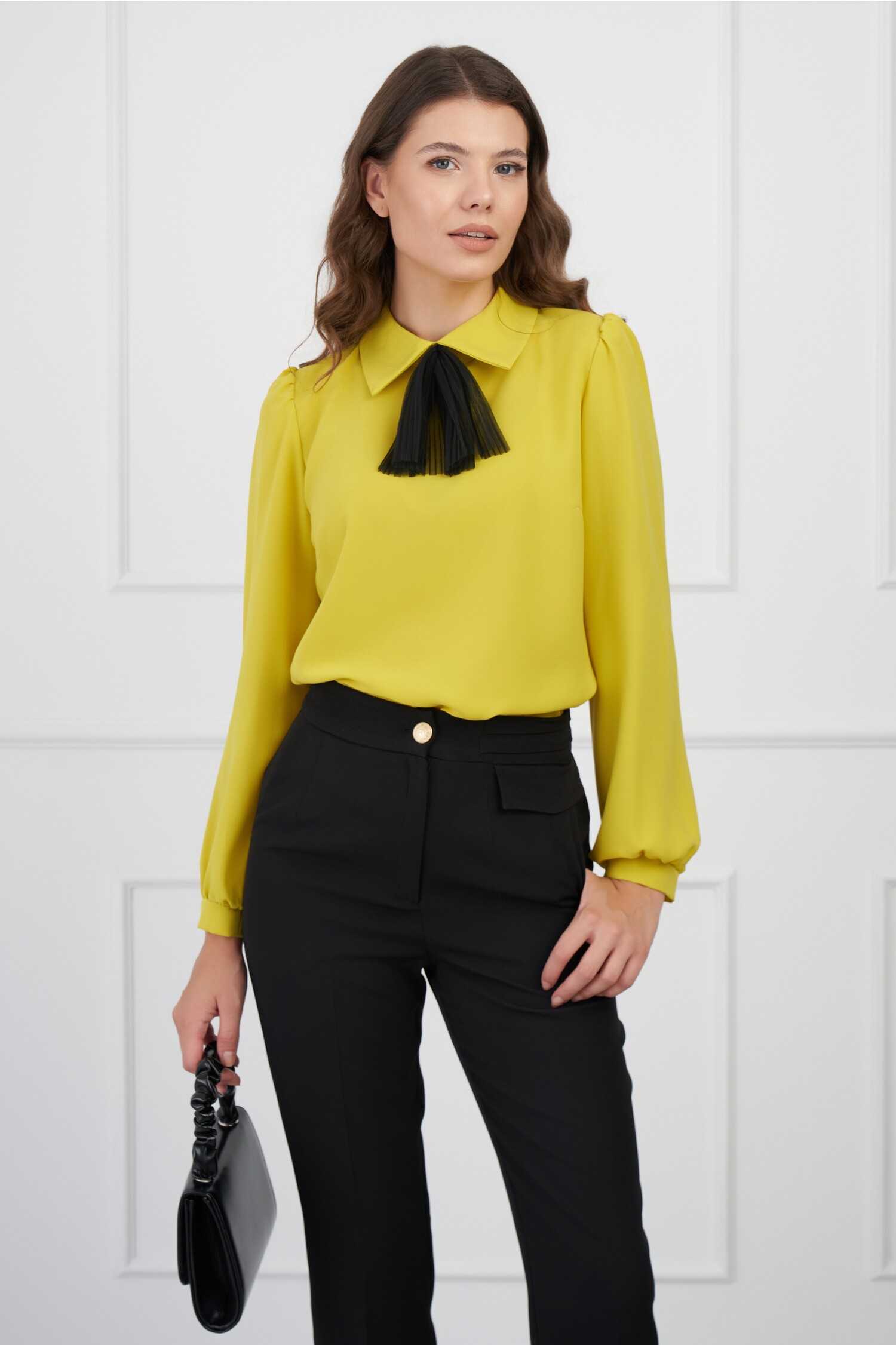 bluza-moze-verde-lime-cu-funda-la-guler-1321427-1068770-4
