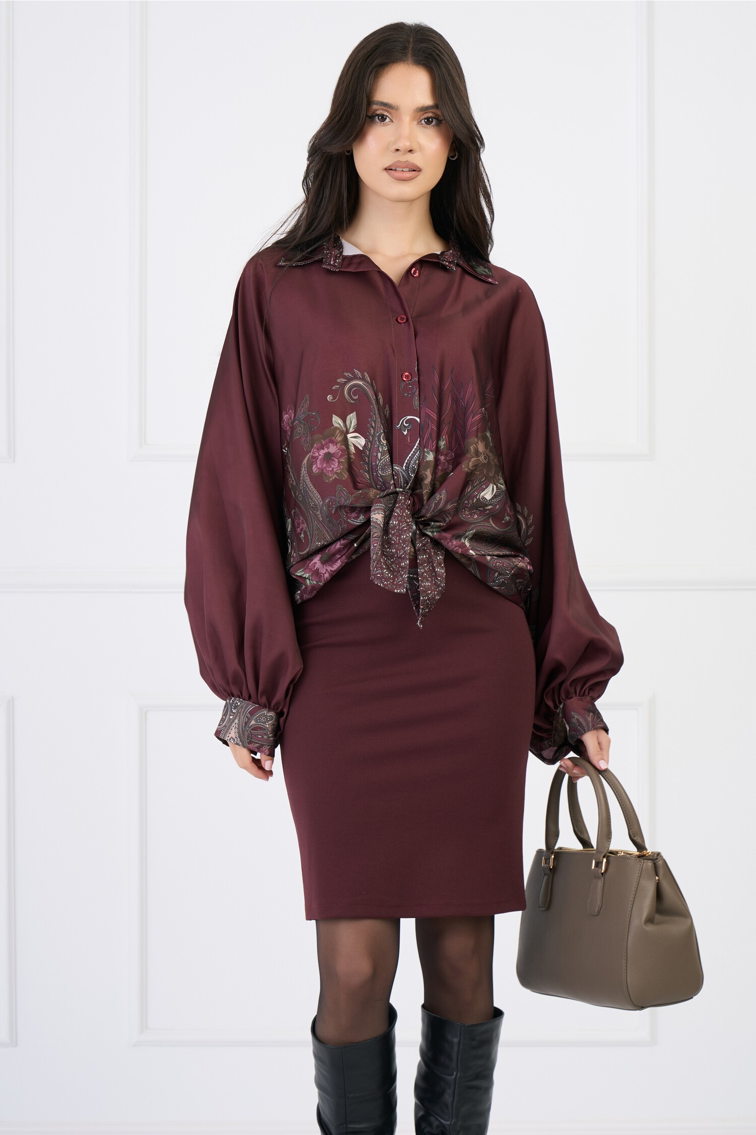 camasa-din-satin-bordo-cu-imprimeu-si-nod-la-baza-1332200-1084511-4