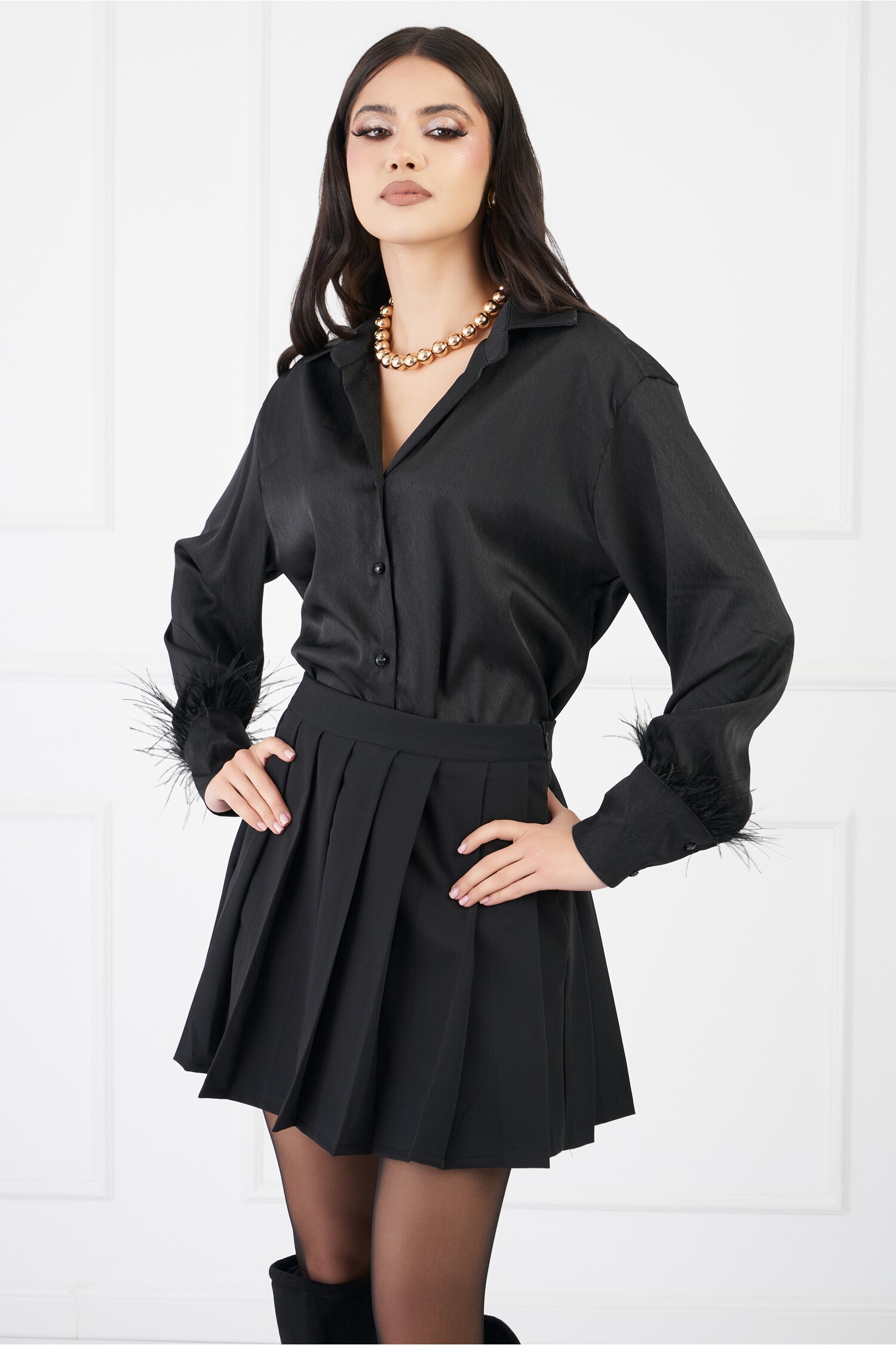 camasa-lorena-neagra-cu-pene-la-maneci-1332128-1077743-4