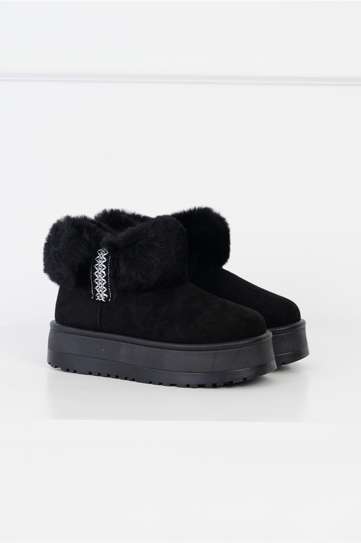 cizme-casual-de-iarna-din-piele-intoarsa-ecologica-cu-blanita-si-broderie-1335593-1081565-4