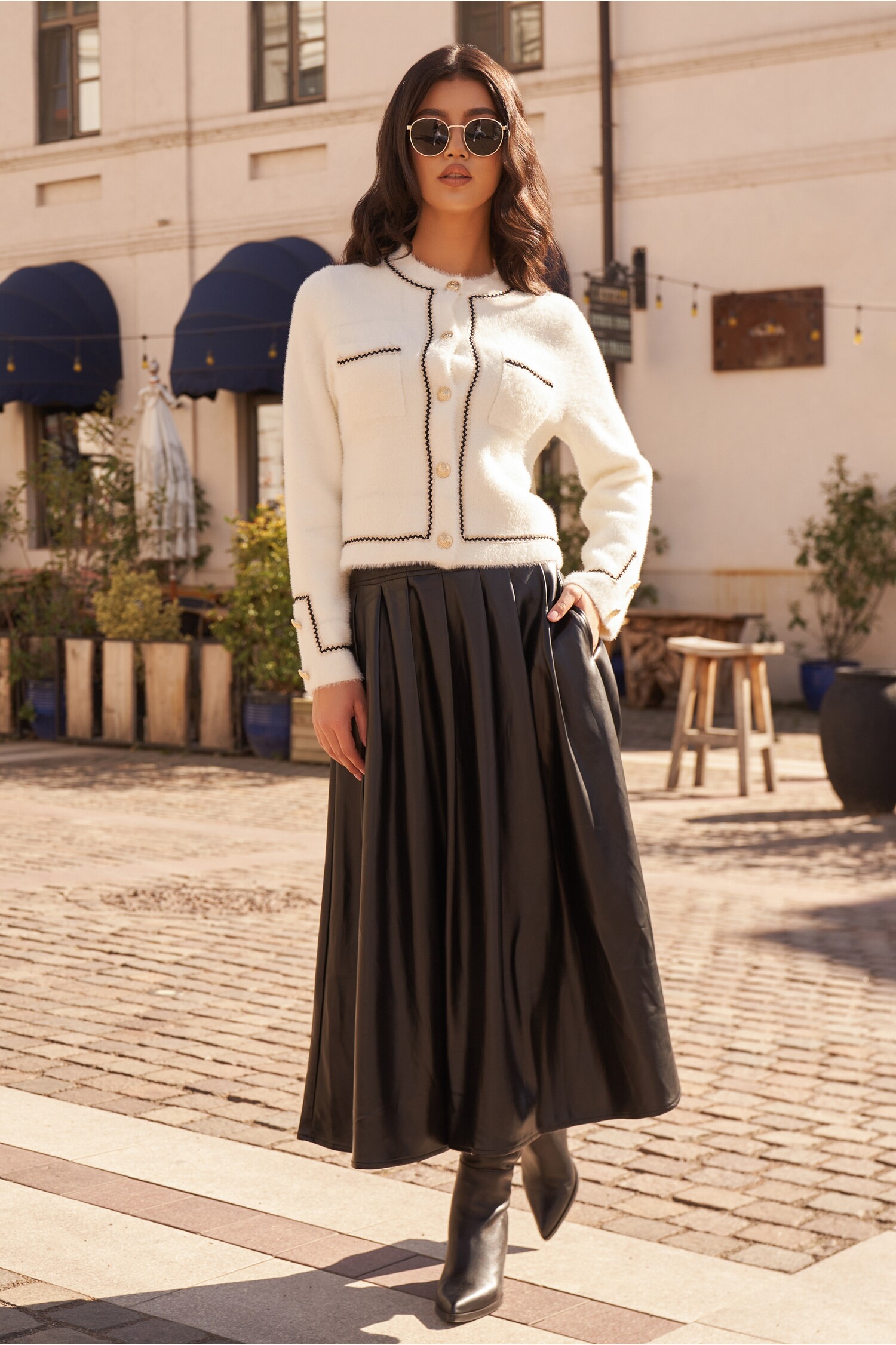 fusta-aurora-neagra-midi-din-piele-ecologica-cu-pliuri-1330520-1078700-4
