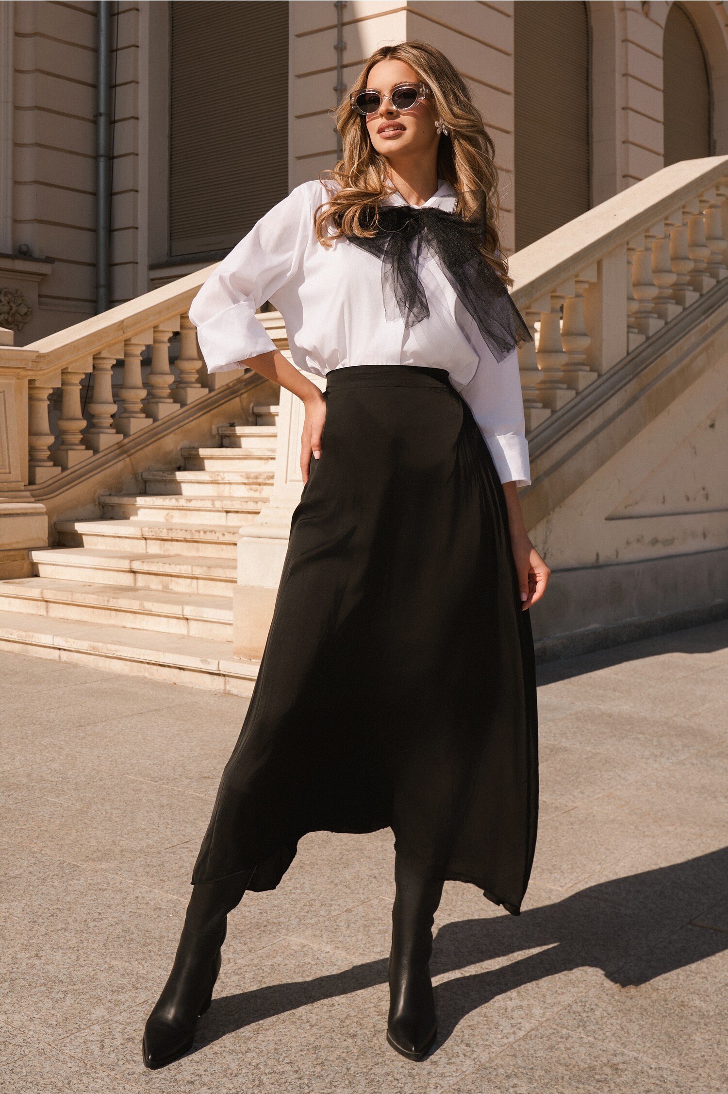 fusta-din-satin-neagra-cu-baza-asimetrica-1330418-1081400-4