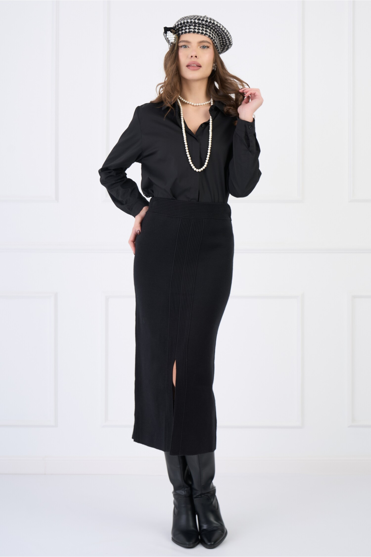 fusta-din-tricot-neagra-cu-crepeu-1330823-1080494-4