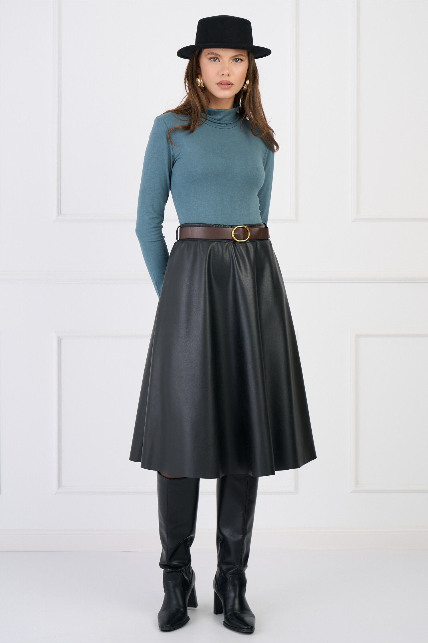 fusta-smart-casual-din-piele-ecologica-neagra-cu-elastic-si-curea-in-talie-1335965-1083353-4