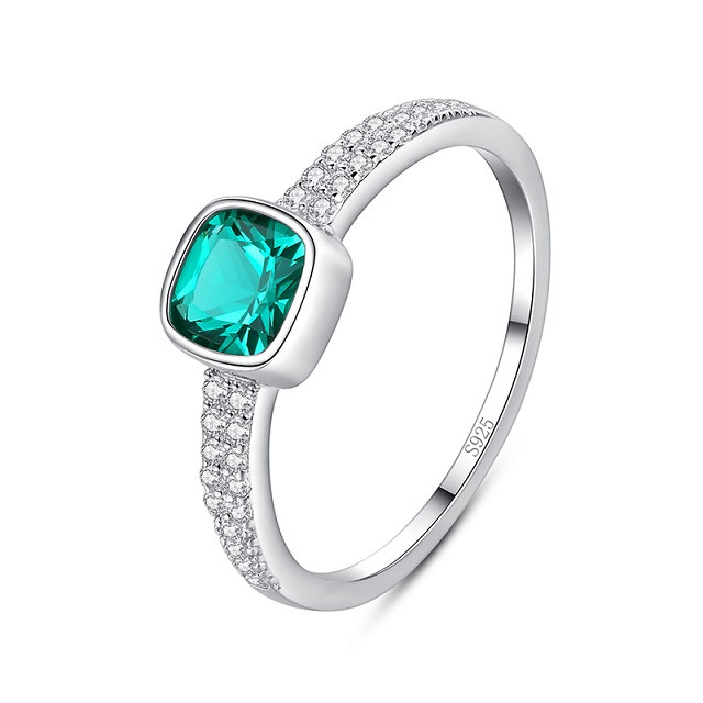 inel-piatra-verde-argint-raisa8383983