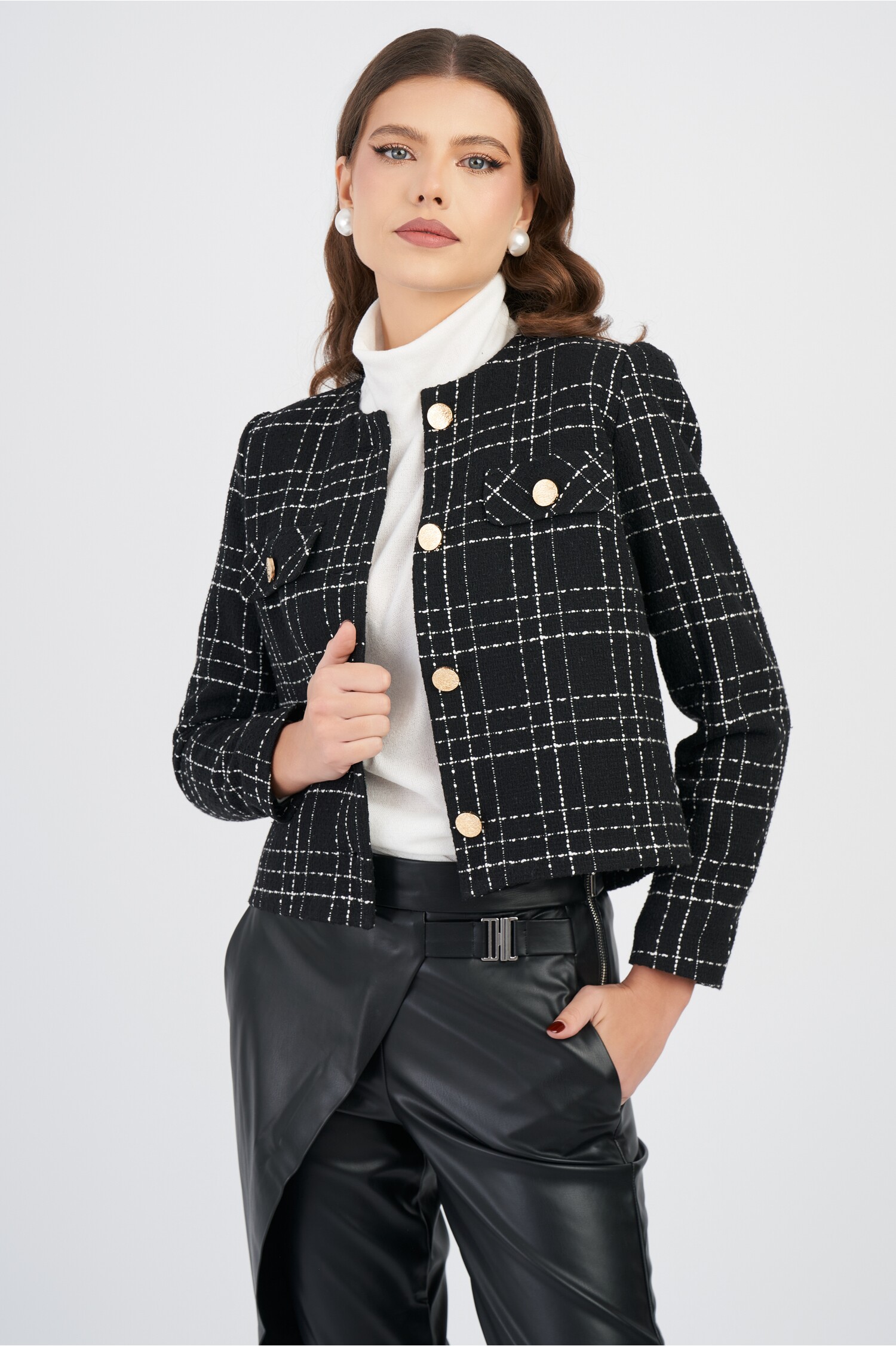 jacheta-nicoleta-negru-pepit-1327715-1075028-4