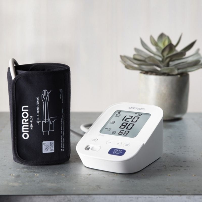 omron-tensiometru-automat-brat-m3-confort2020