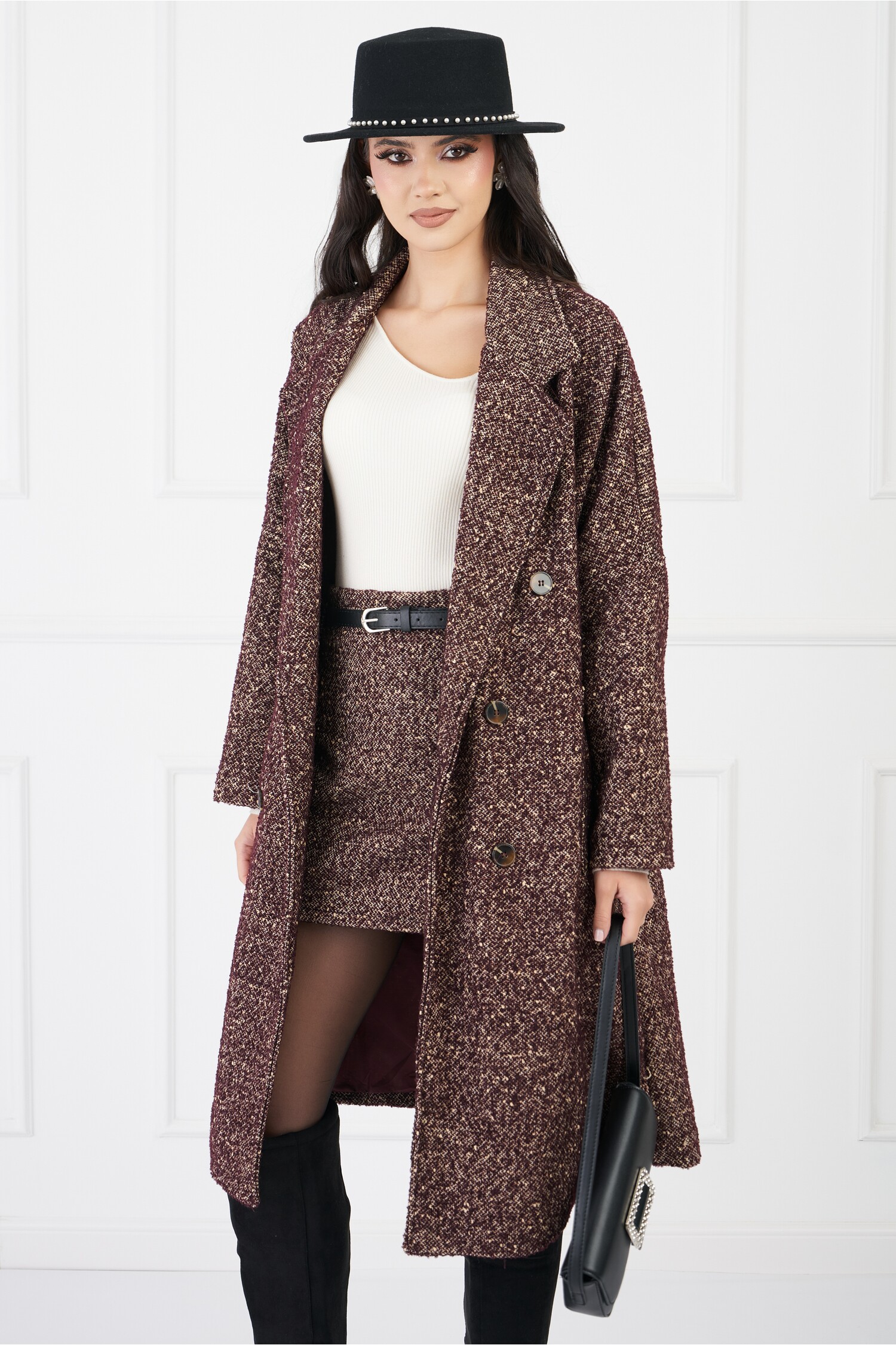 palton-vera-oversize-burgundy-cu-imprimeu-pepit-bej-1330304-1077401-4