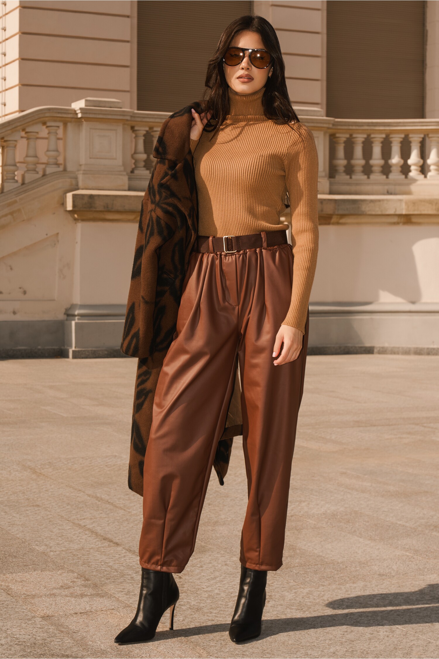 pantaloni-casual-din-piele-ecologica-maro-cu-buzunare-si-curea-in-talie-1336475-1084256-4
