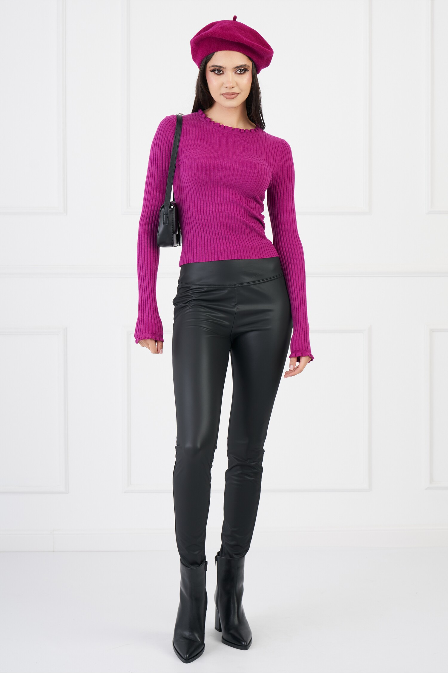 pantaloni-diana-negri-din-piele-ecologica-1330526-1078178-4