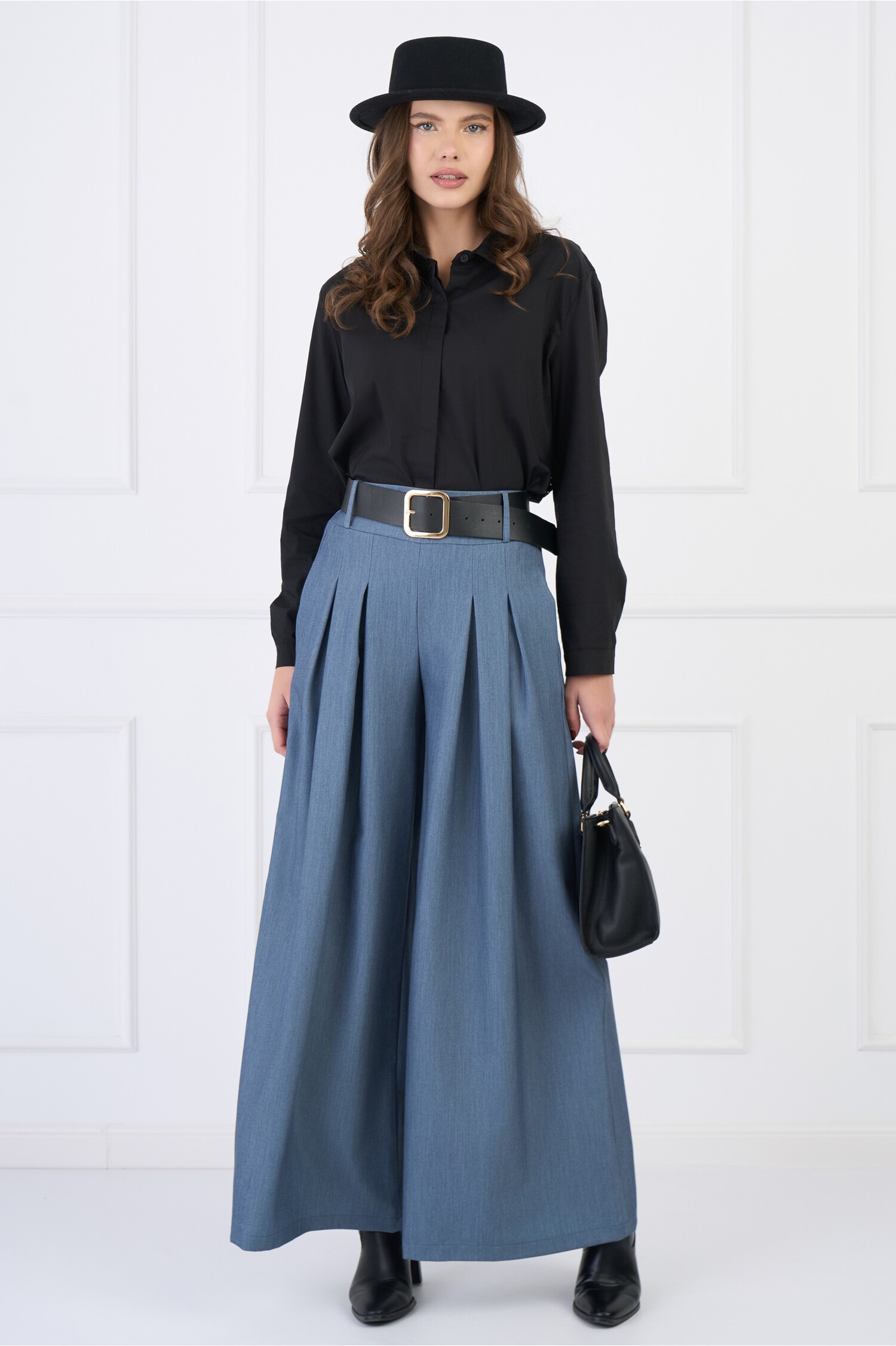 pantaloni-din-stofa-smart-casual-bleu-cu-pliuri-si-curea-in-talie-1330493-1080575-4