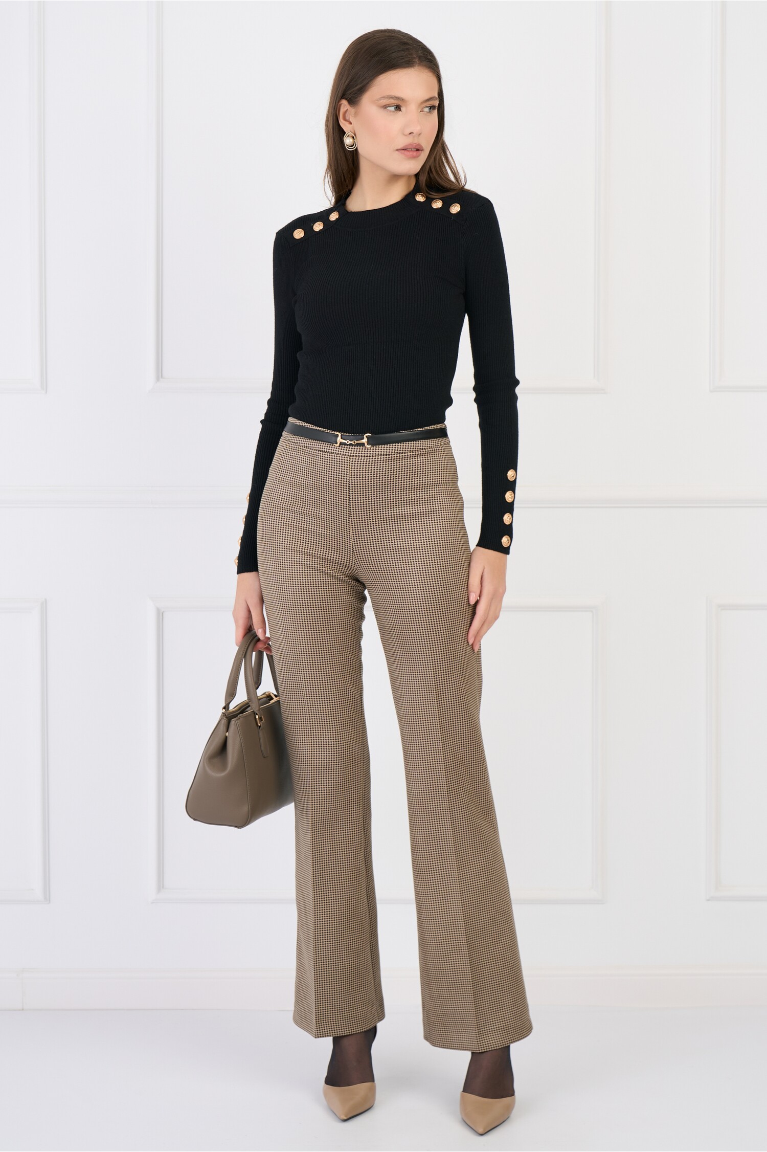 pantaloni-dy-fashion-office-evazati-din-stofa-catifelata-bej-cu-imprimeu-pepit-si-accesoriu-in-talie-1337459-1082477-4