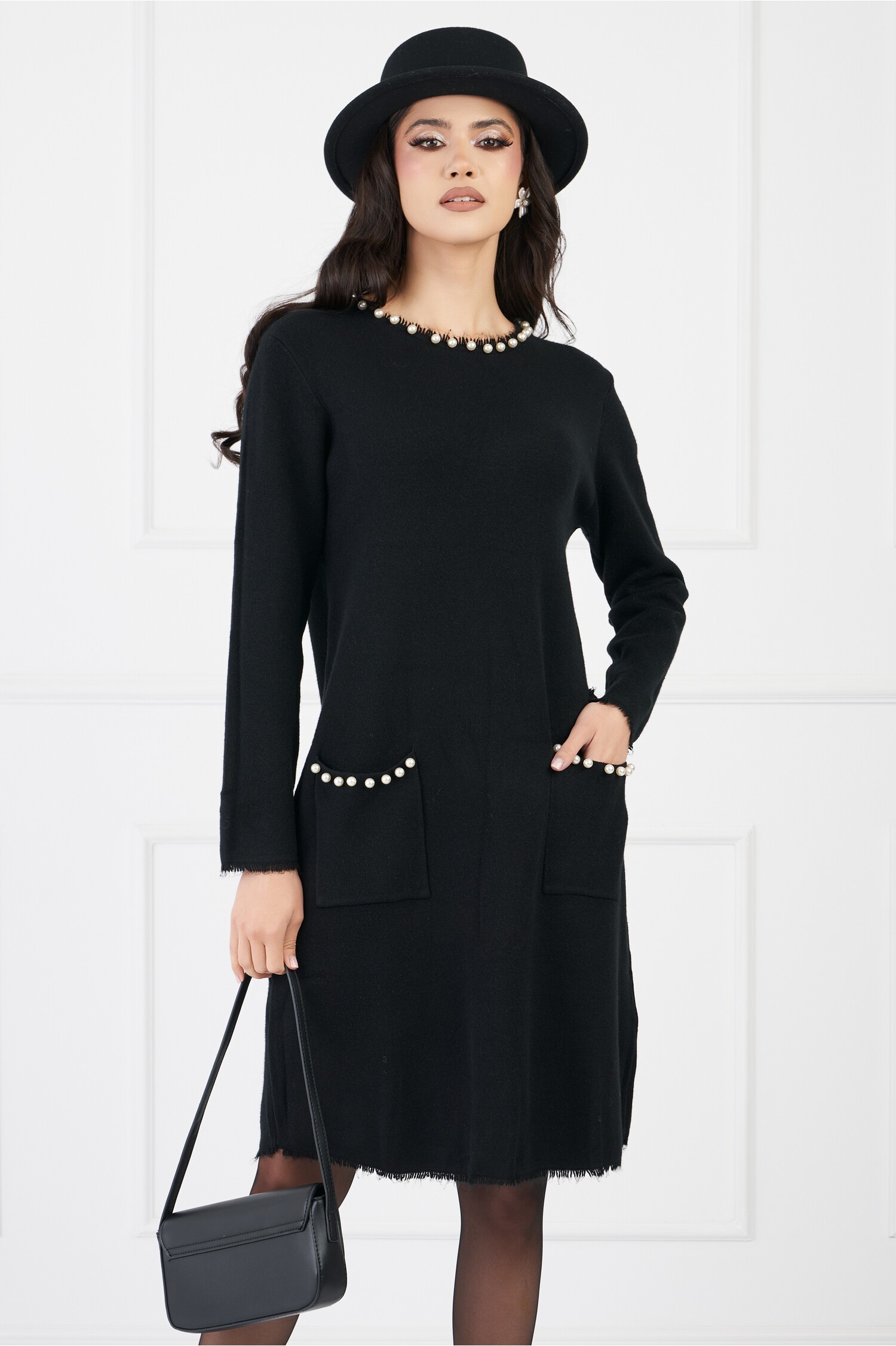 rochie-adina-neagra-din-tricot-cu-perle-la-decolteu-si-buzunare-1331918-1077176-4