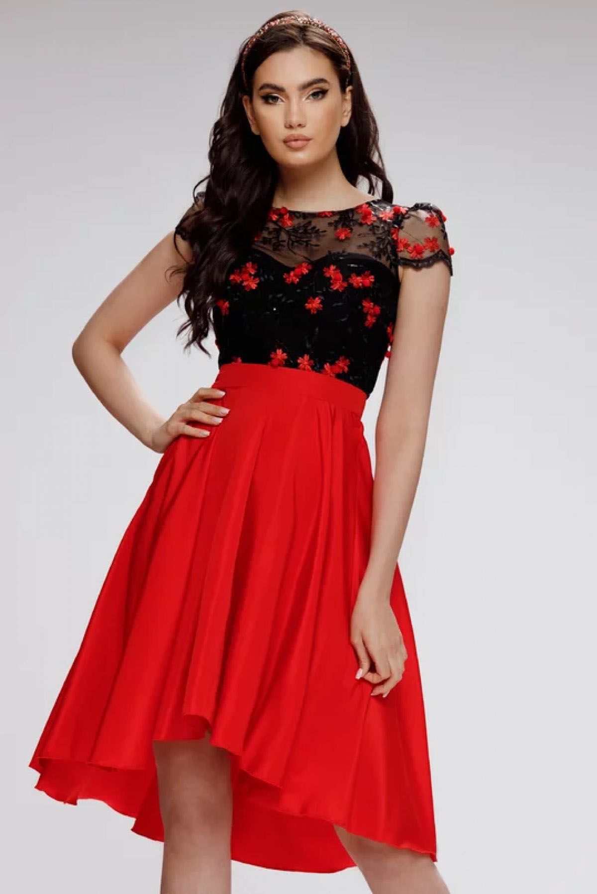 rochie-de-ocazie-fofy-rosie-cu-bust-din-tulle-brodat-cu-floricele_71421