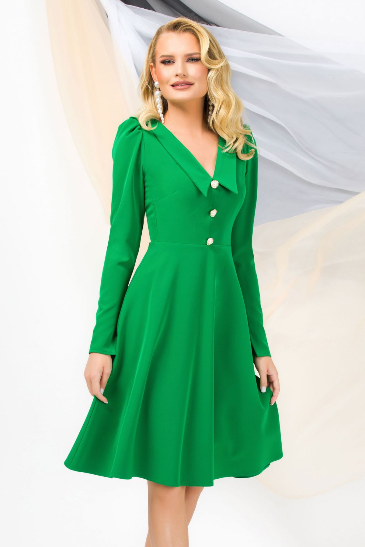 rochie-de-ocazie-pretty-girl-verde-in-clos-cu-guler-ascutit_72701