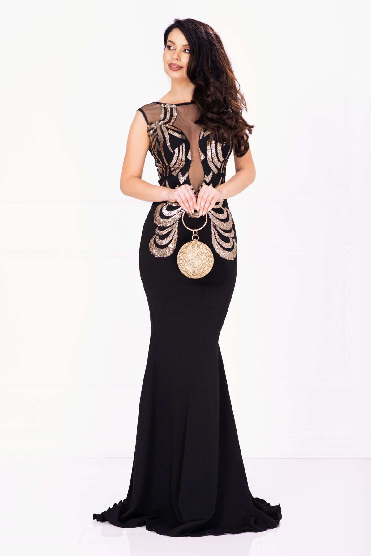rochie-de-seara-eleganta-lunga-bekky-neagra-cu-model-din-paiete-aurii_75683