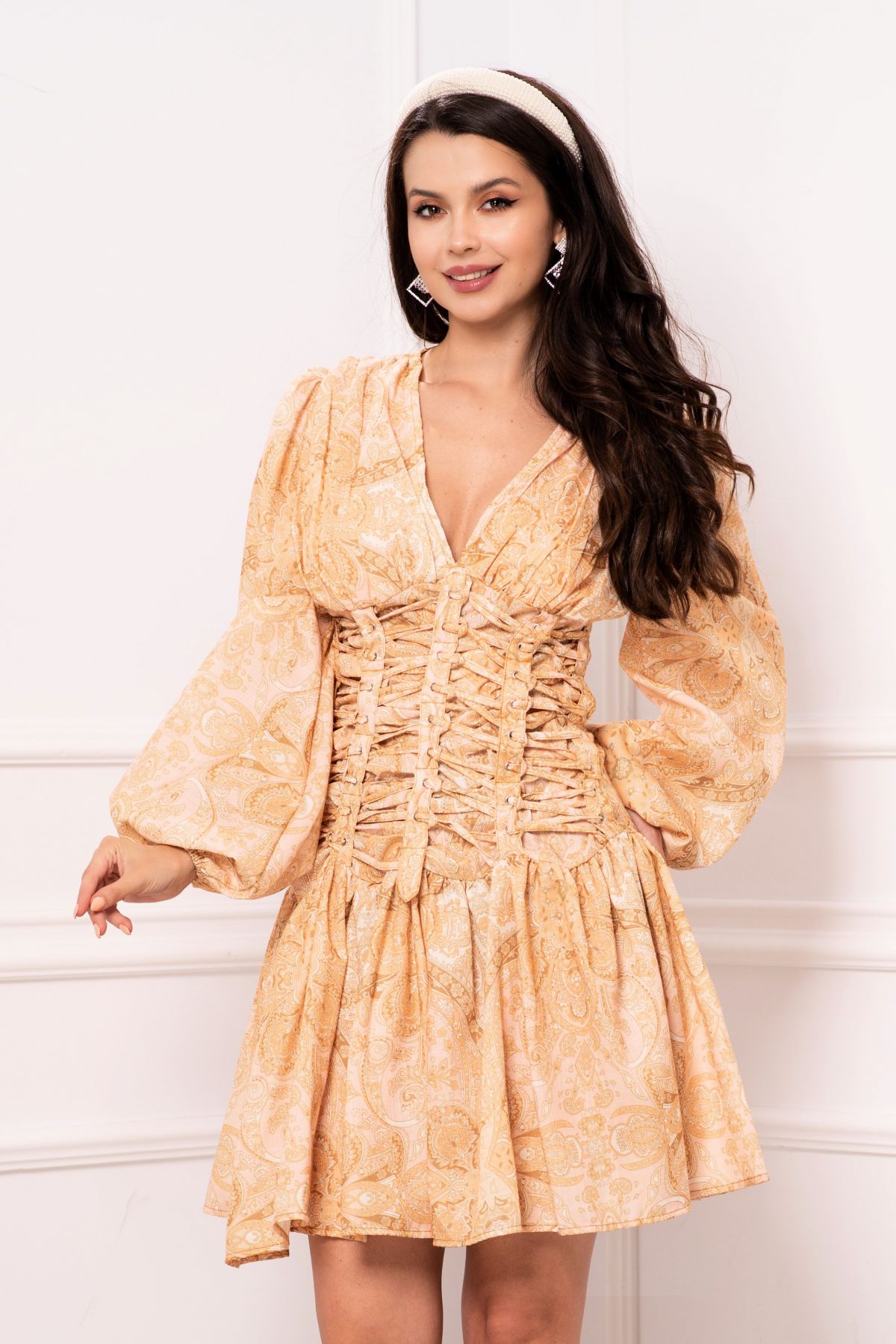 rochie-de-zi-eleganta-cu-talie-tip-corset-si-imprimeu-aztec_67940