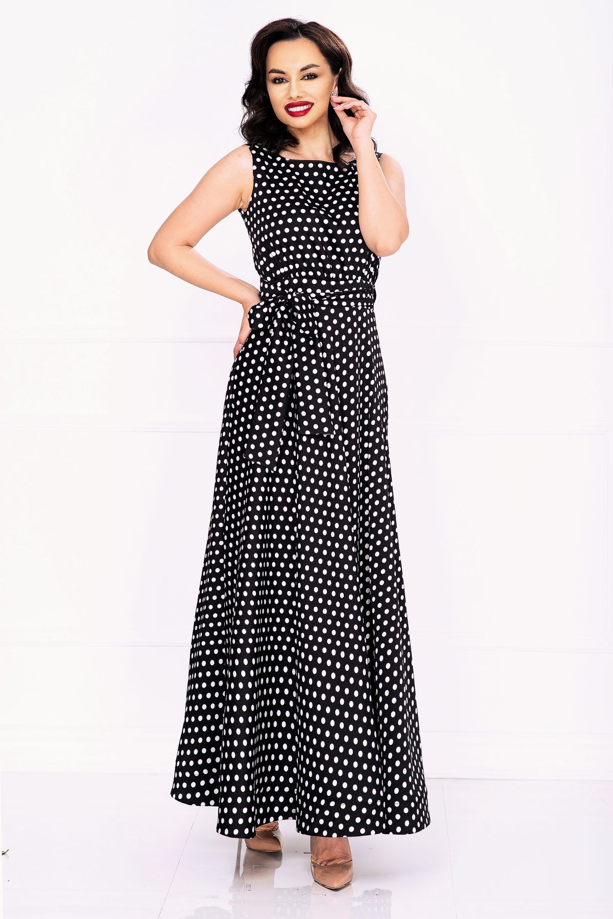 rochie-de-zi-eleganta-effect-neagra-vaporoasa-cu-buline-albe_75747