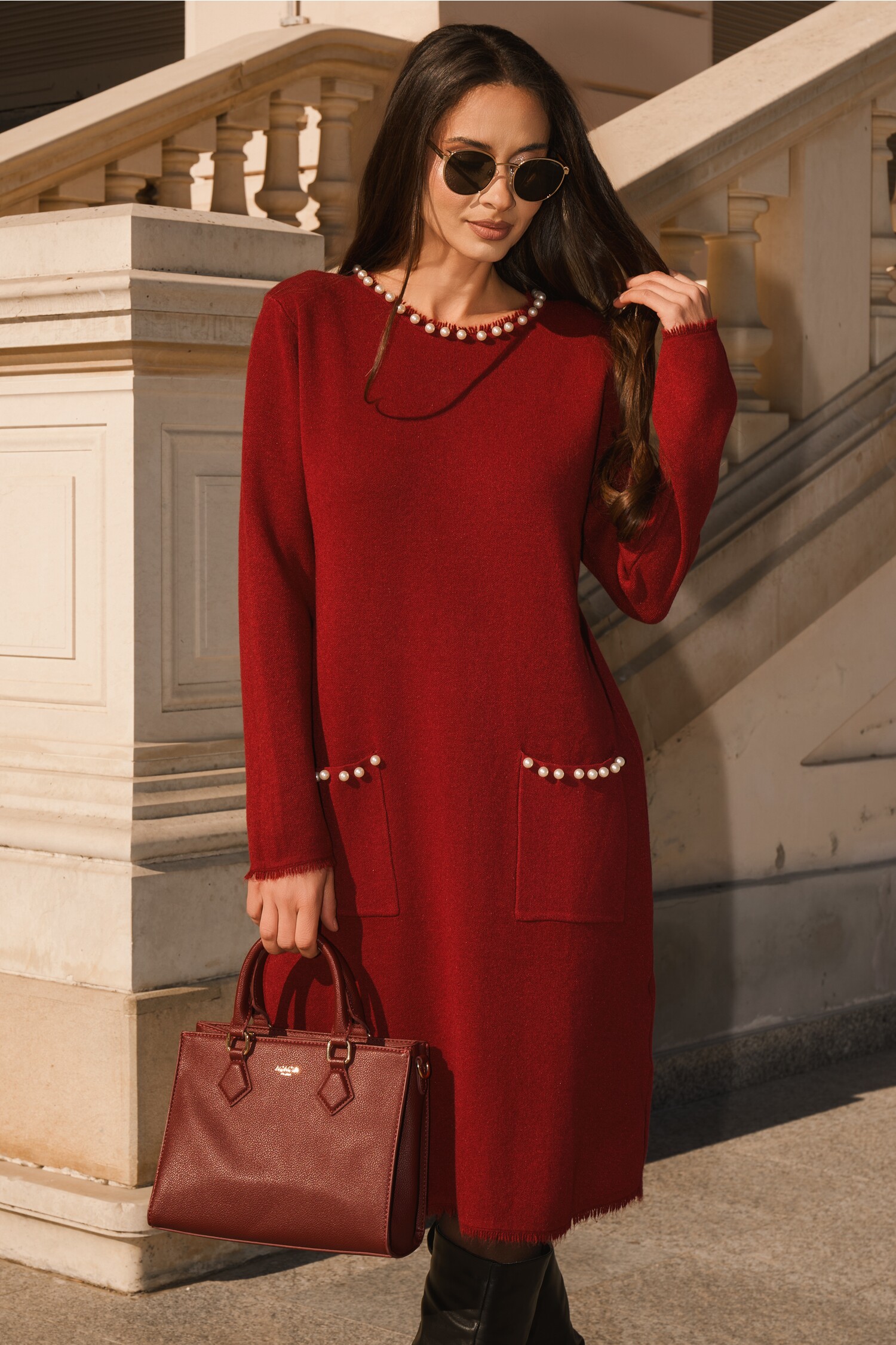 rochie-din-tricot-burgundy-cu-perle-la-decolteu-si-buzunare-1339106-1085006-4