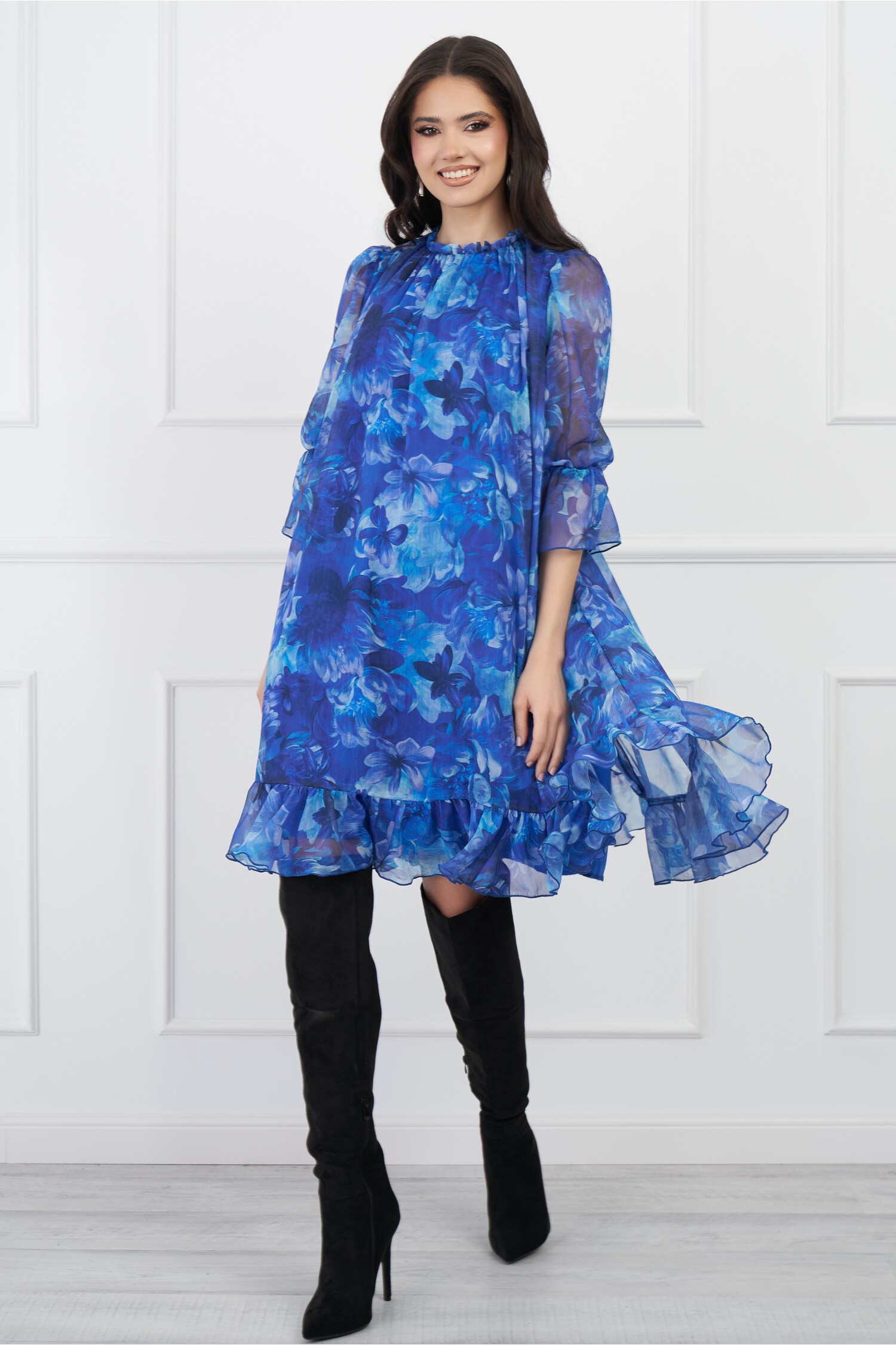 rochie-dy-fashion-albastra-din-voal-cu-imprimeuri-si-volan-la-baza-1326572-1073144-4