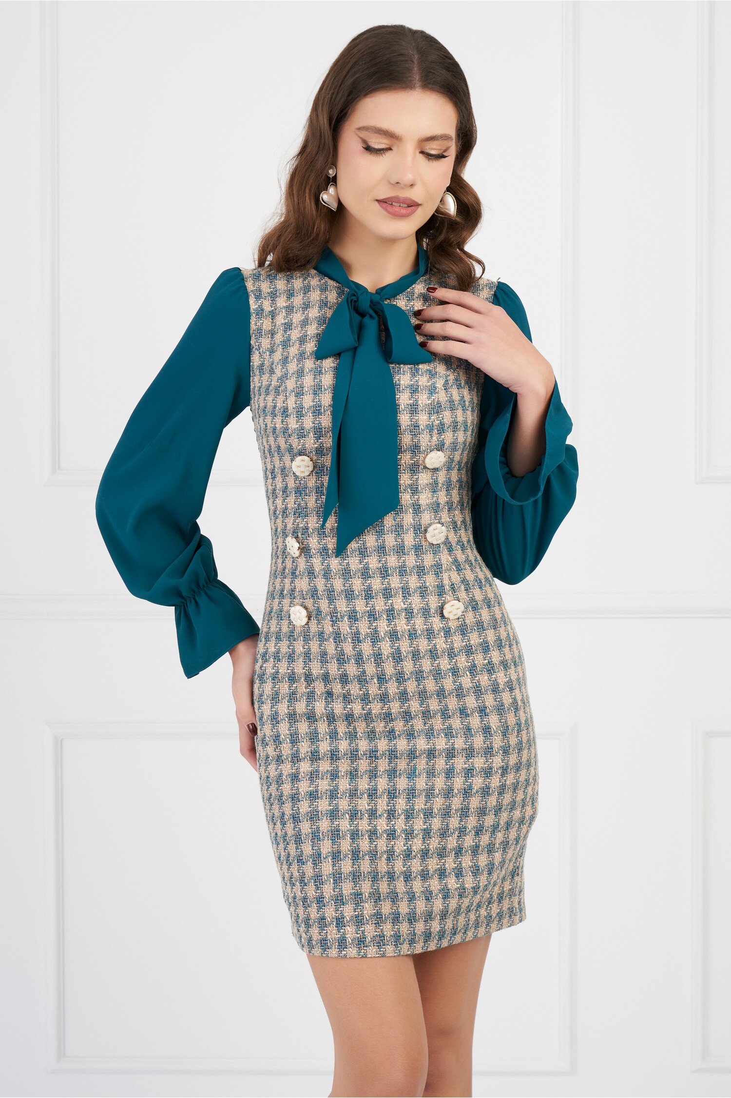 rochie-dy-fashion-bej-cu-insertii-turcoaz-din-tweed-si-maneci-din-voal-1329278-1075433-4