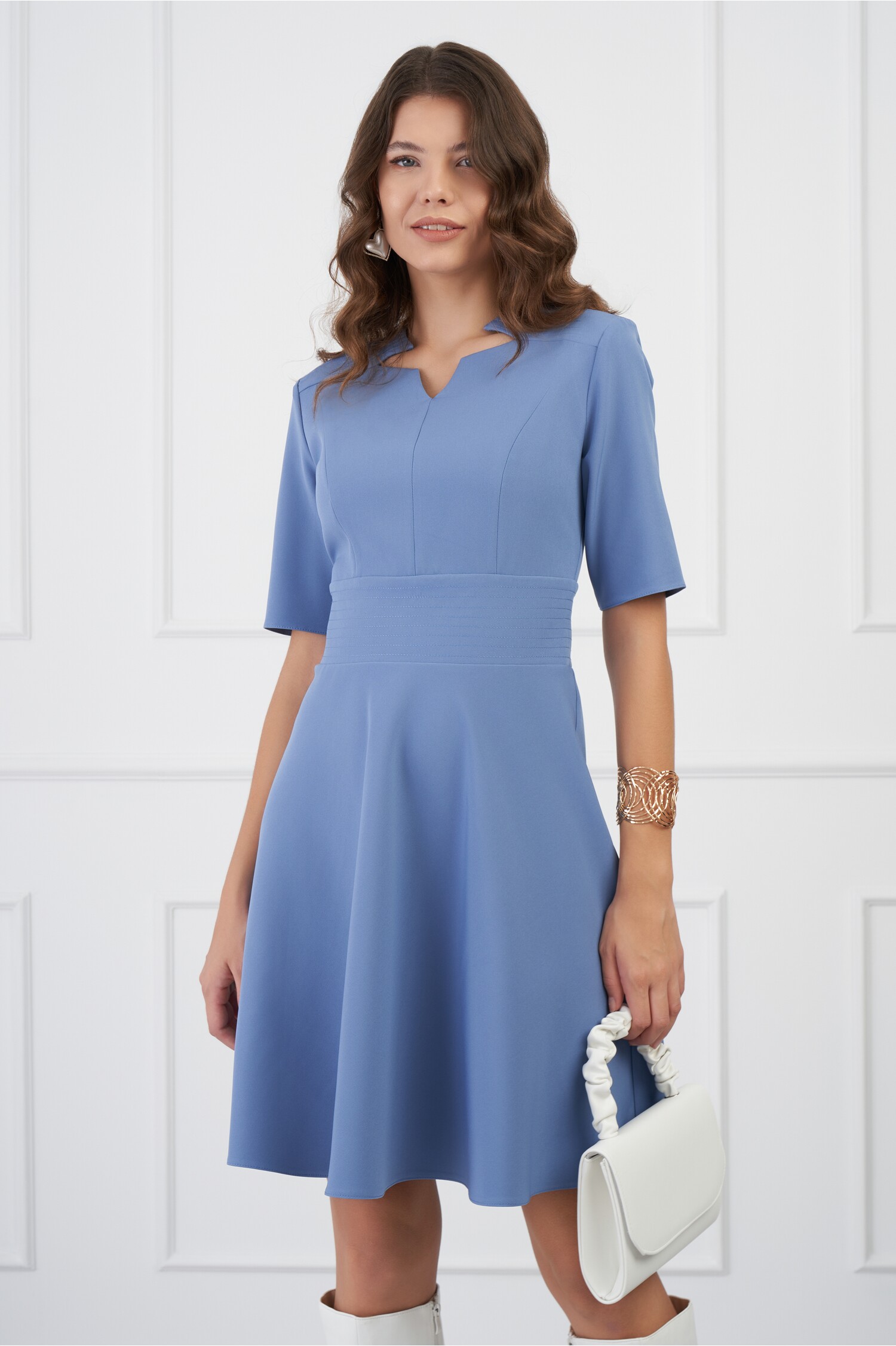 rochie-dy-fashion-bleu-cu-decupaj-la-decolteu-1320659-1069046-4