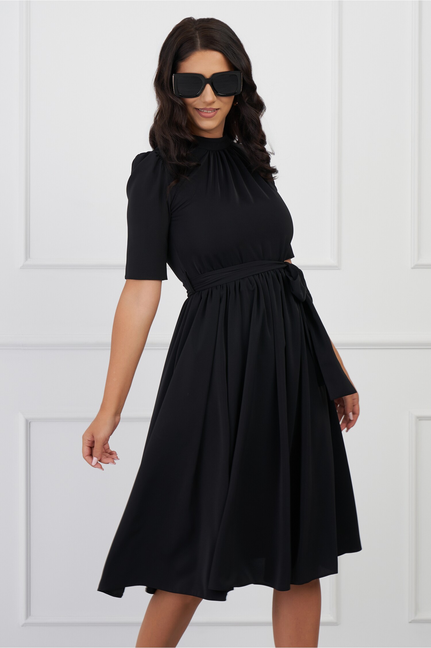 rochie-dy-fashion-neagra-cu-pliuri-la-bust-si-cordon-in-talie-1322318-1069259-4