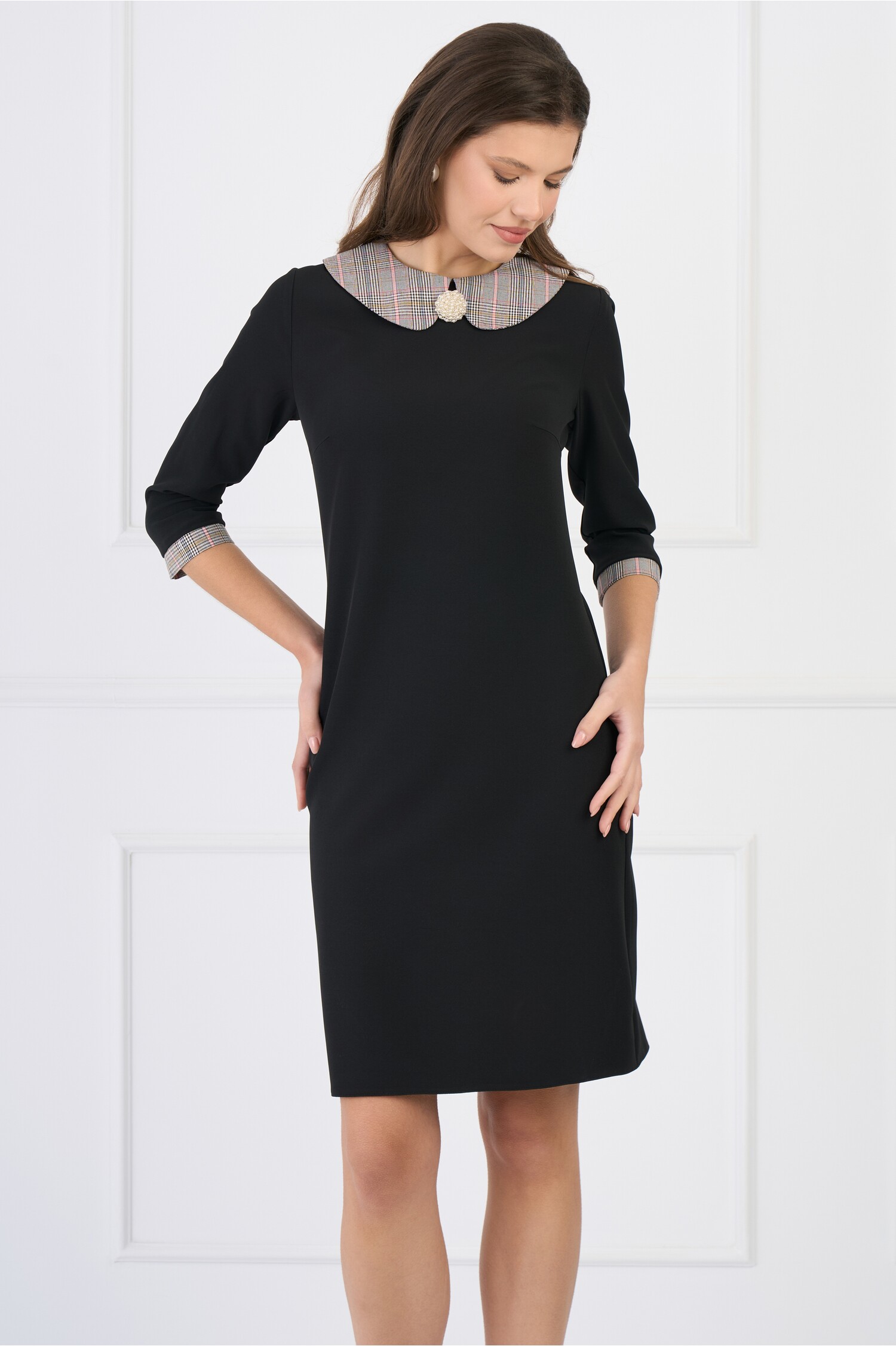 rochie-dy-fashion-office-din-stofa-neagra-cu-carouri-pe-guler-1334864-1082144-4