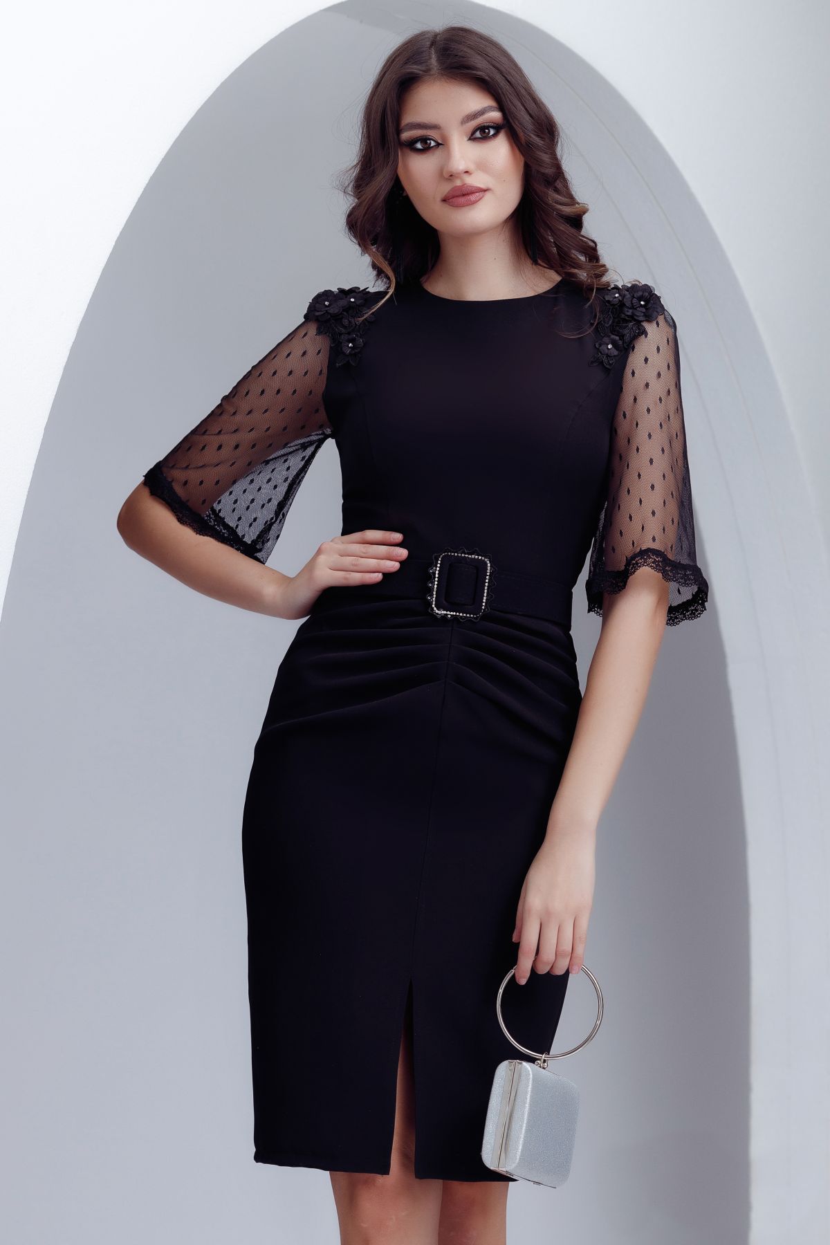 rochie-eleganta-fofy-neagra-cu-maneci-de-dantela-si-aplicatii-3d_73695