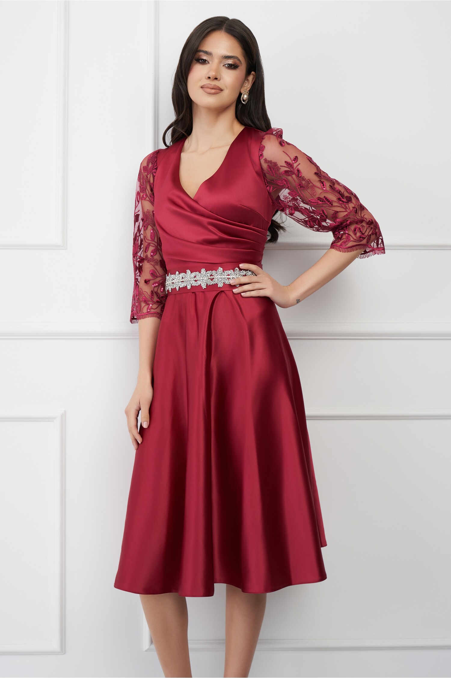 rochie-ella-collection-adria-bordo-cu-dantela-si-paiete-si-cordon-in-talie-1326149-1073609-4