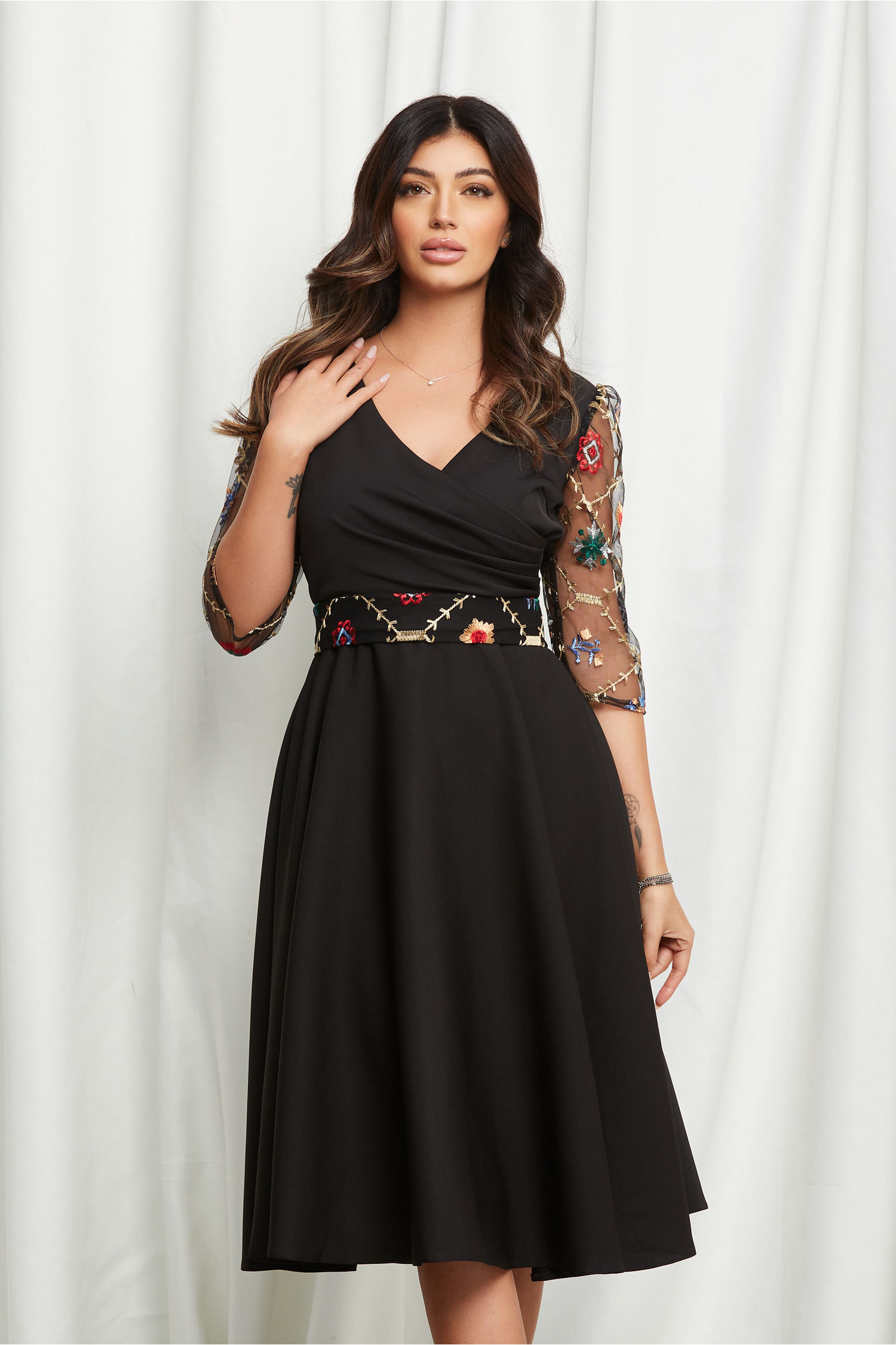 rochie-ella-collection-adria-neagra-cu-broderie-pe-maneci-si-cordon-in-talie-1217313-985770-4
