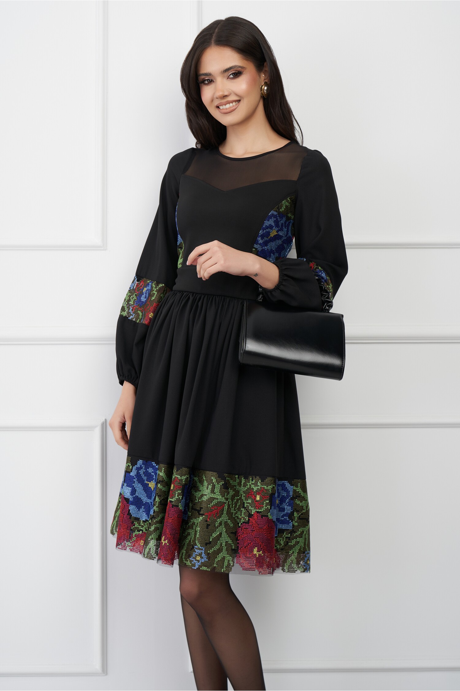 rochie-ella-collection-princess-neagra-cu-broderie-traditionala-1326164-1073684-4