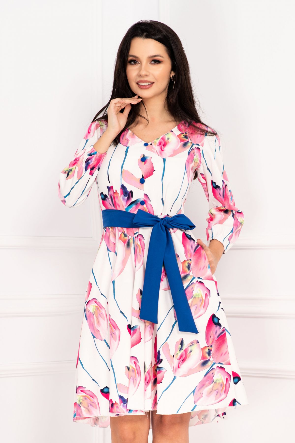 rochie-inpuff-de-zi-ecru-in-clos-cu-imprimeu-floral-lalele-61232