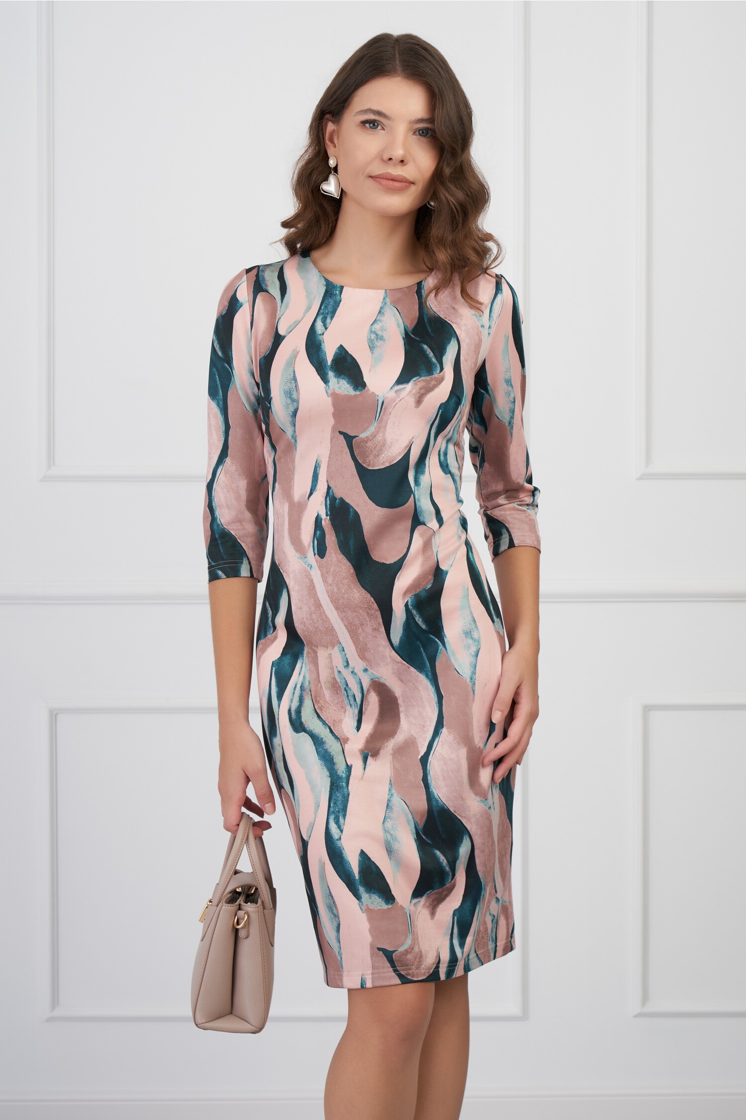 rochie-lucia-verde-cu-imprimeuri-roz-pal-1319741-1068479-4